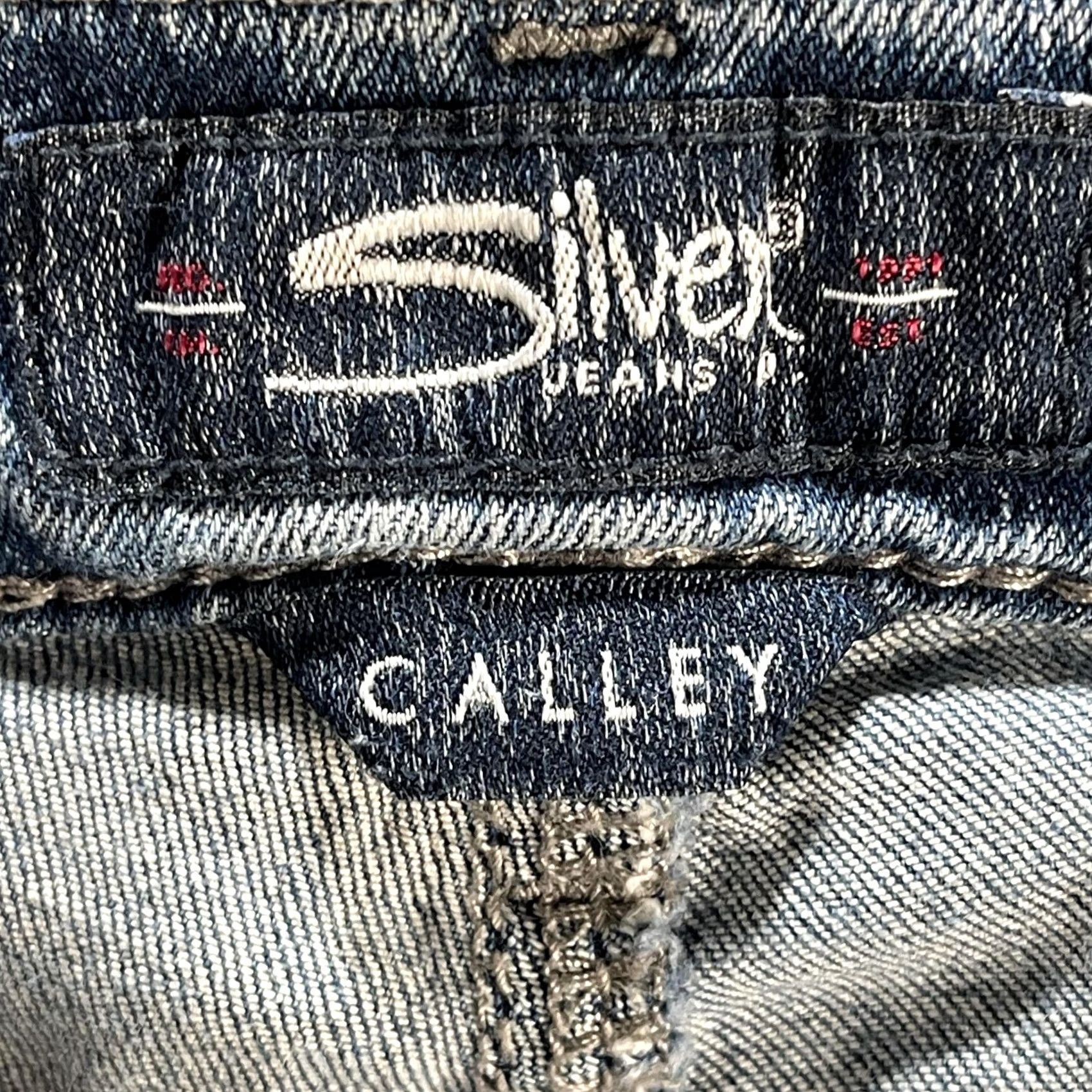 Silver Jeans Co. Silver Jeans Co. Calley Ankle Skinny Jeans Womens 34 Blue Distressed Raw Hem Denim Cotton Elastane Mid Wash Embroidered Pockets 5 Pocket Zip Size 24" / US 00 / IT 34 - 5 Thumbnail