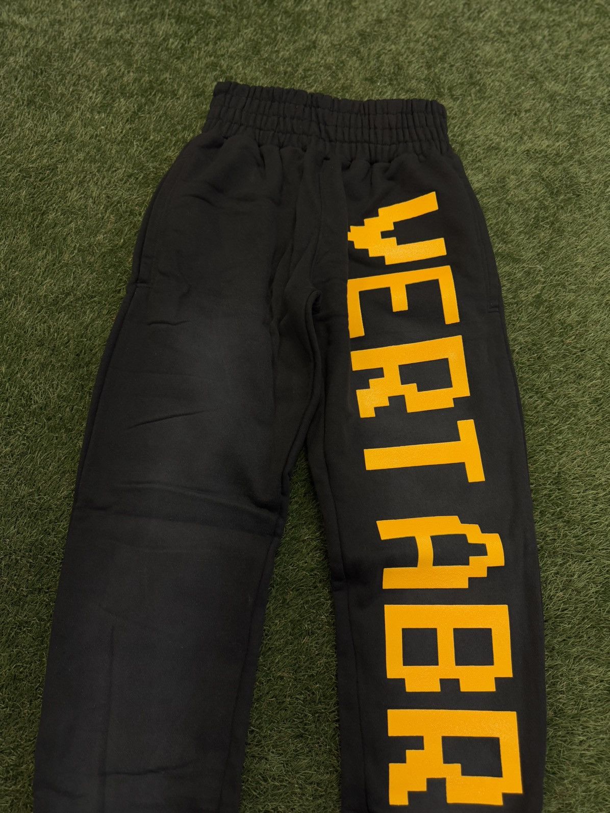 Vertabrae Vertabrae Sweatpants Black/Yellow Size L (NEW) Size US 32 / EU 48 - 6 Thumbnail