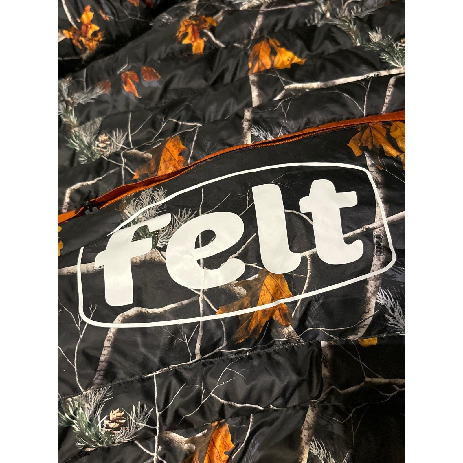 FELT Felt LT400 Packable Down Jacket Logo NWT Pull-Cord Camo $240 Size US XL / EU 56 / 4 - 11 Thumbnail