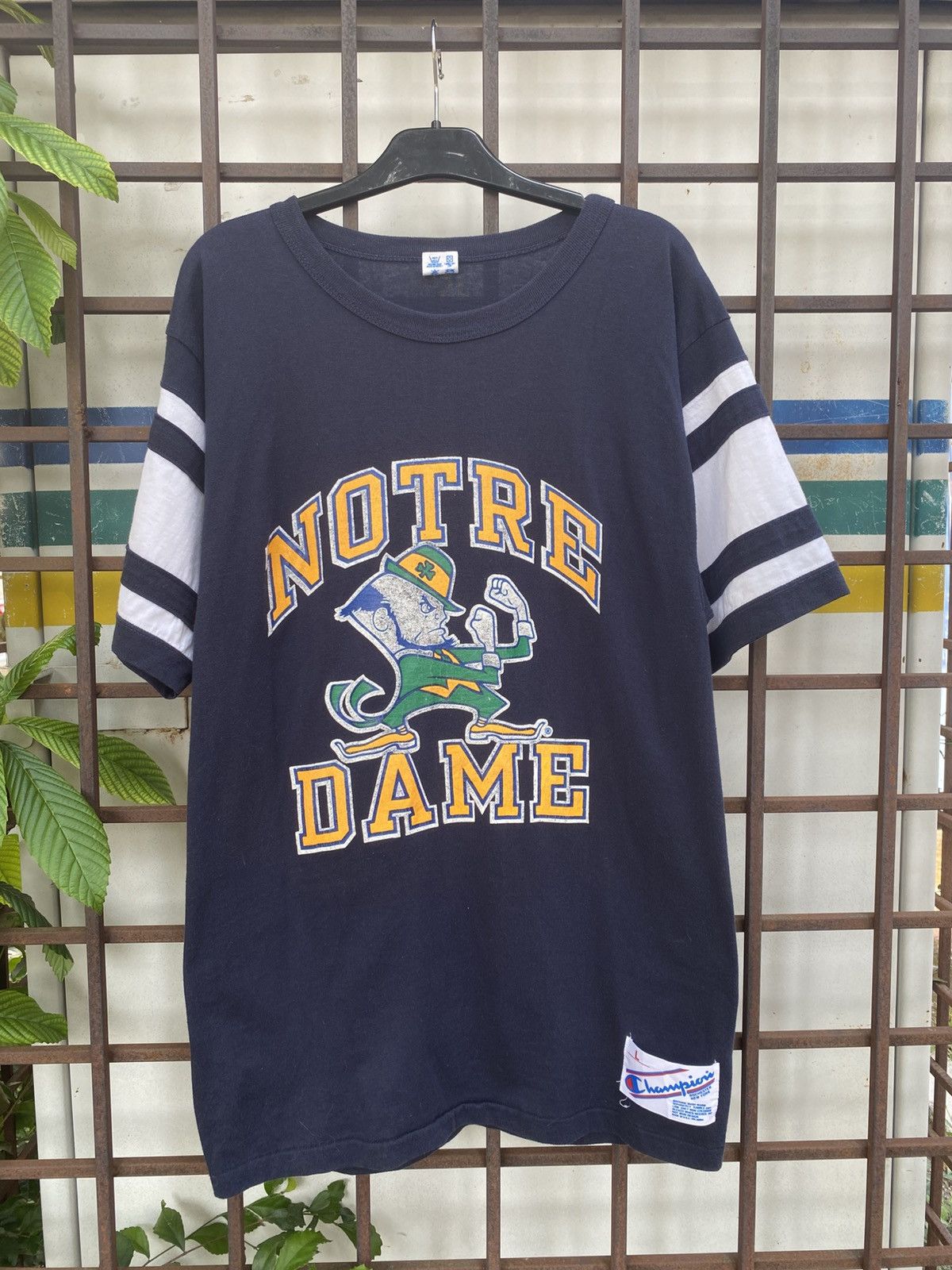 Champion Vintage Champion Notre Dame Fighting Irish Size US L / EU 52-54 / 3 - 1 Thumbnail