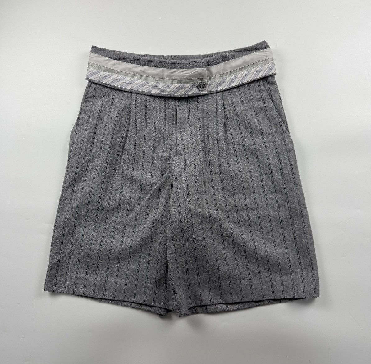 Dior Dior S/S’23 Jacquard High Waist Wool Shorts Size US 32 / EU 48 - 2 Thumbnail