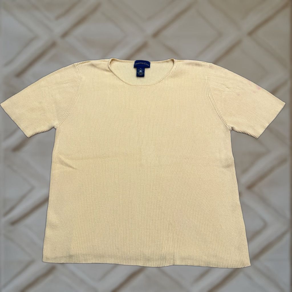 Charter Club VINTAGE Charter Club T-Shirt Women's XL Yellow Ribbed Knit Crew Neck Short Sleeve 90s Classic Logo Knit Top Women Size XL / US 12-14 / IT 48-50 - 1 Thumbnail