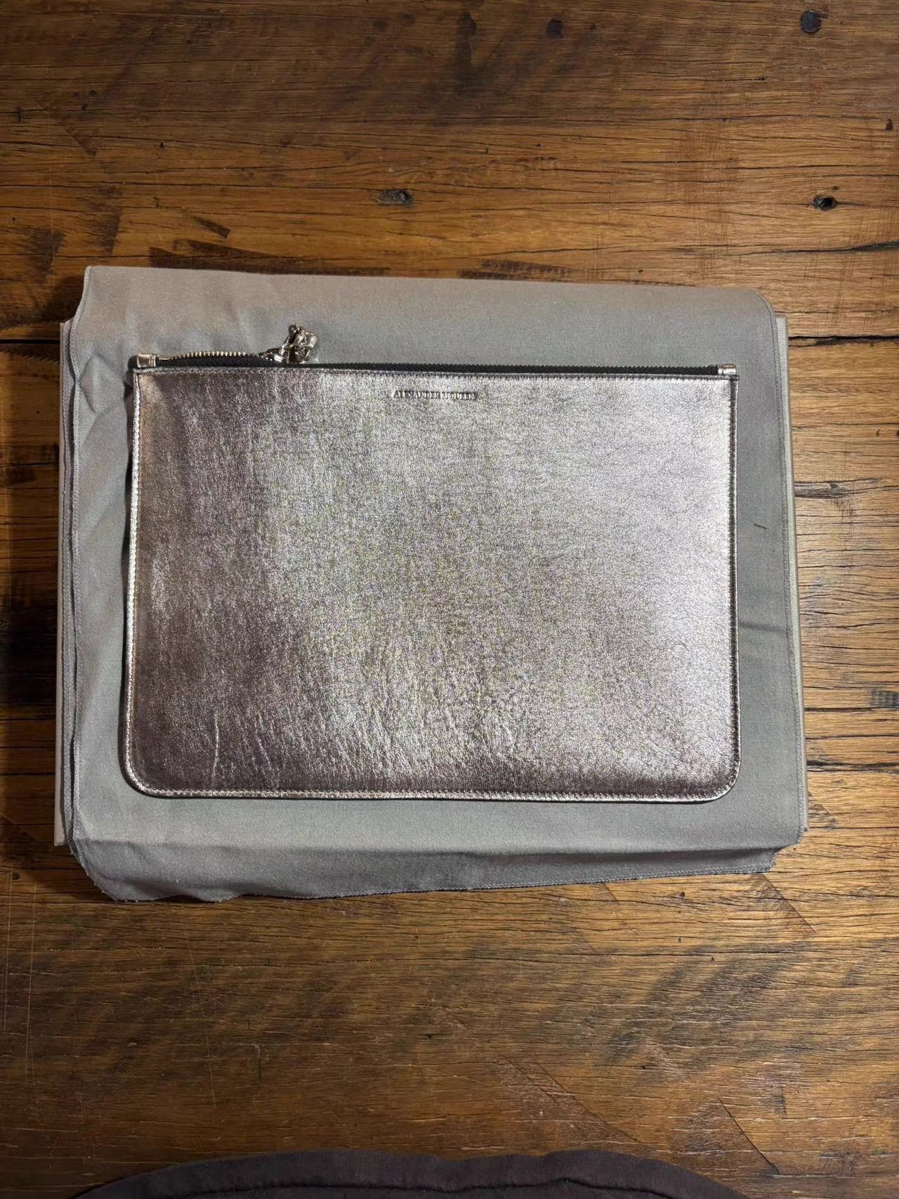 Alexander McQueen Alexander McQueen 16SS Silver Skull Zipper Pull Clutch Ｑ25 Size ONE SIZE - 1 Thumbnail