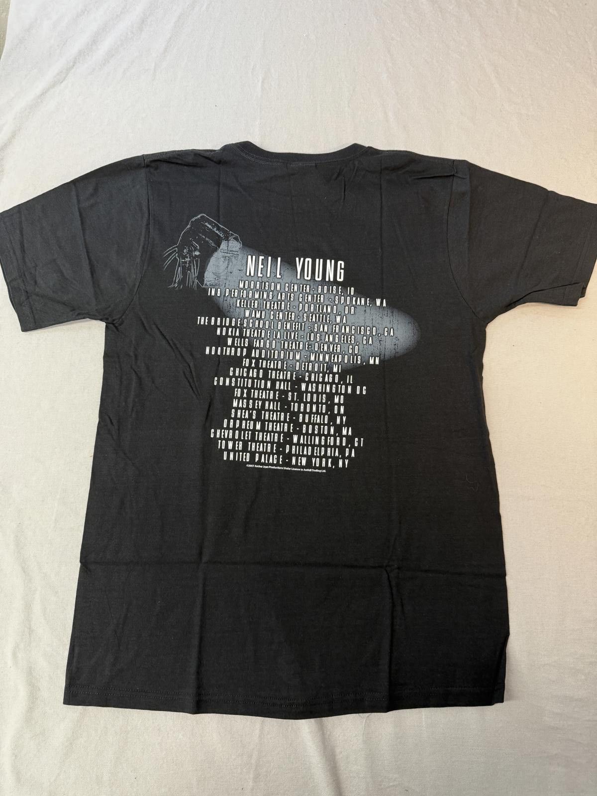 Designer Neil Young T-shirt Theater Tour 2007 Organic Tee -M Size US M / EU 48-50 / 2 - 6 Thumbnail
