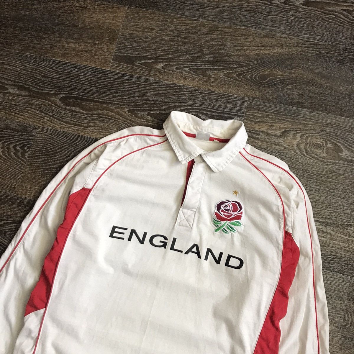 Vintage Vintage England Long Sleeve Rugby Jersey Shirt Size M Size US M / EU 48-50 / 2 - 2 Thumbnail