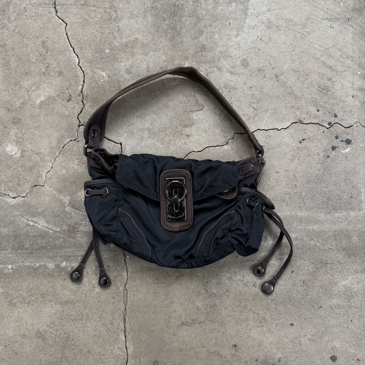 Gap Vintage Gap Nylon Mini Shoulder Bag Size ONE SIZE - 1 Thumbnail