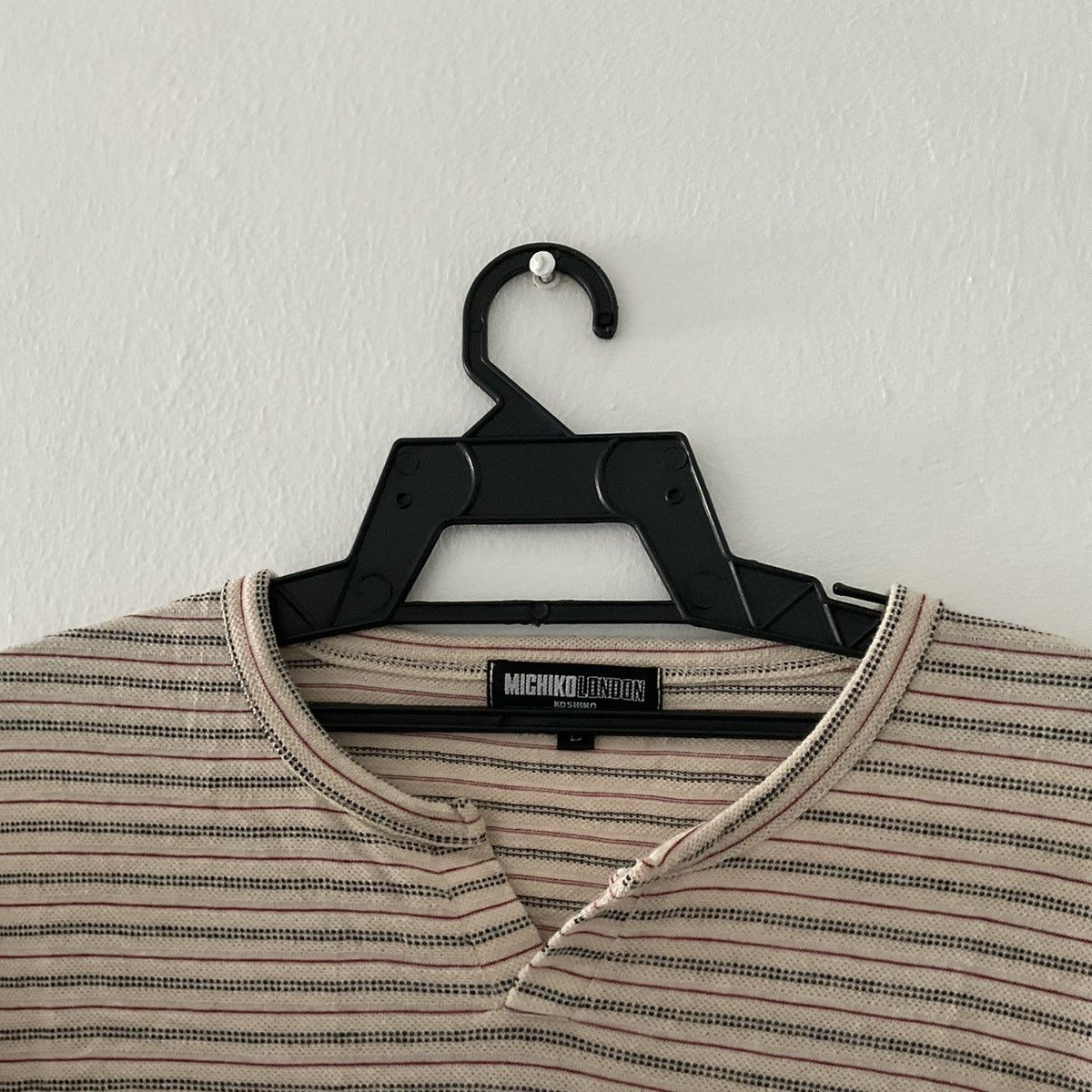 Michiko Koshino London Vintage Michiko Koshino London Buttonless Designer Stripe Size US M / EU 48-50 / 2 - 2 Thumbnail