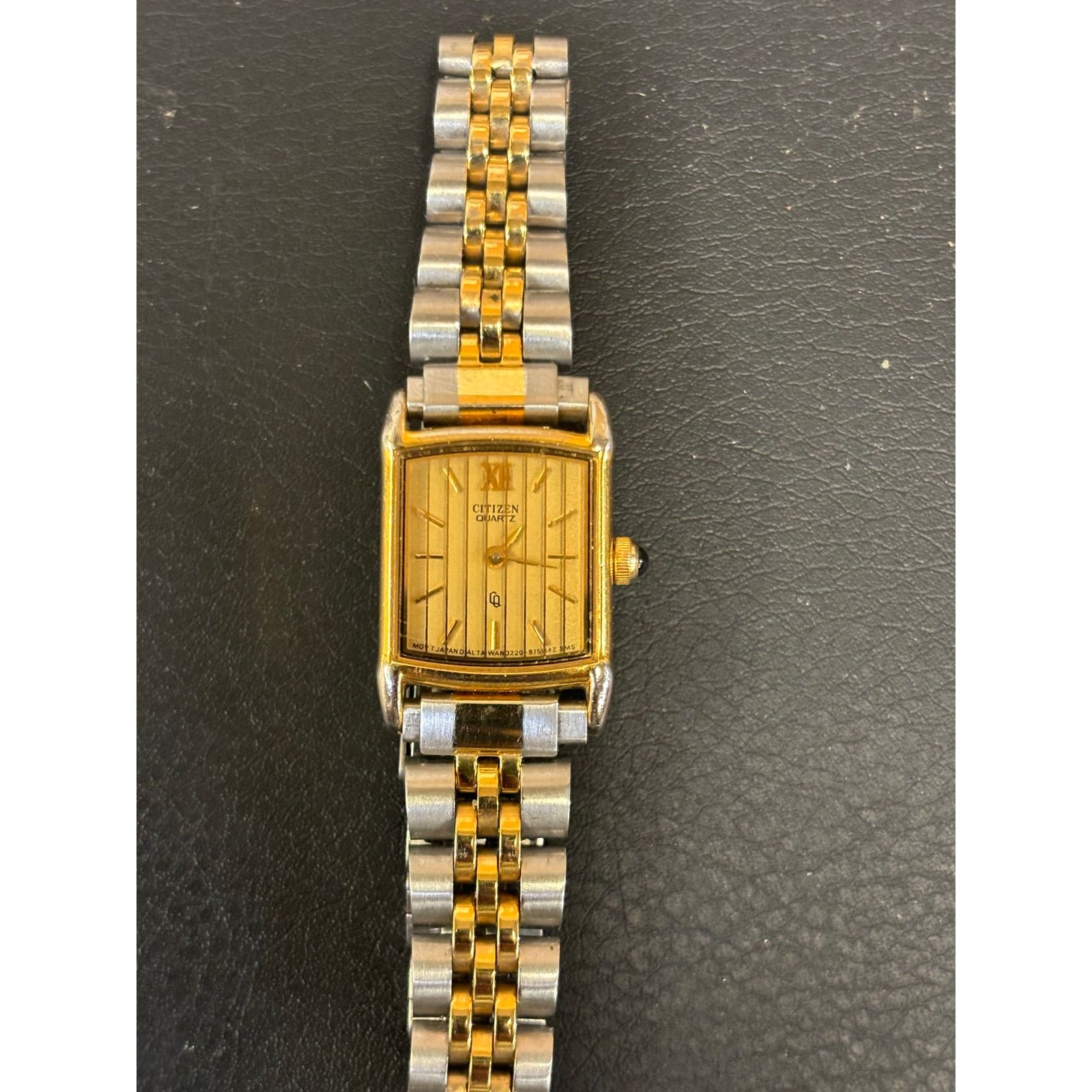Citizen Vintage Citizen 3220-892542SMW 2-Tone Women’s Watch! Size ONE SIZE - 9 Thumbnail