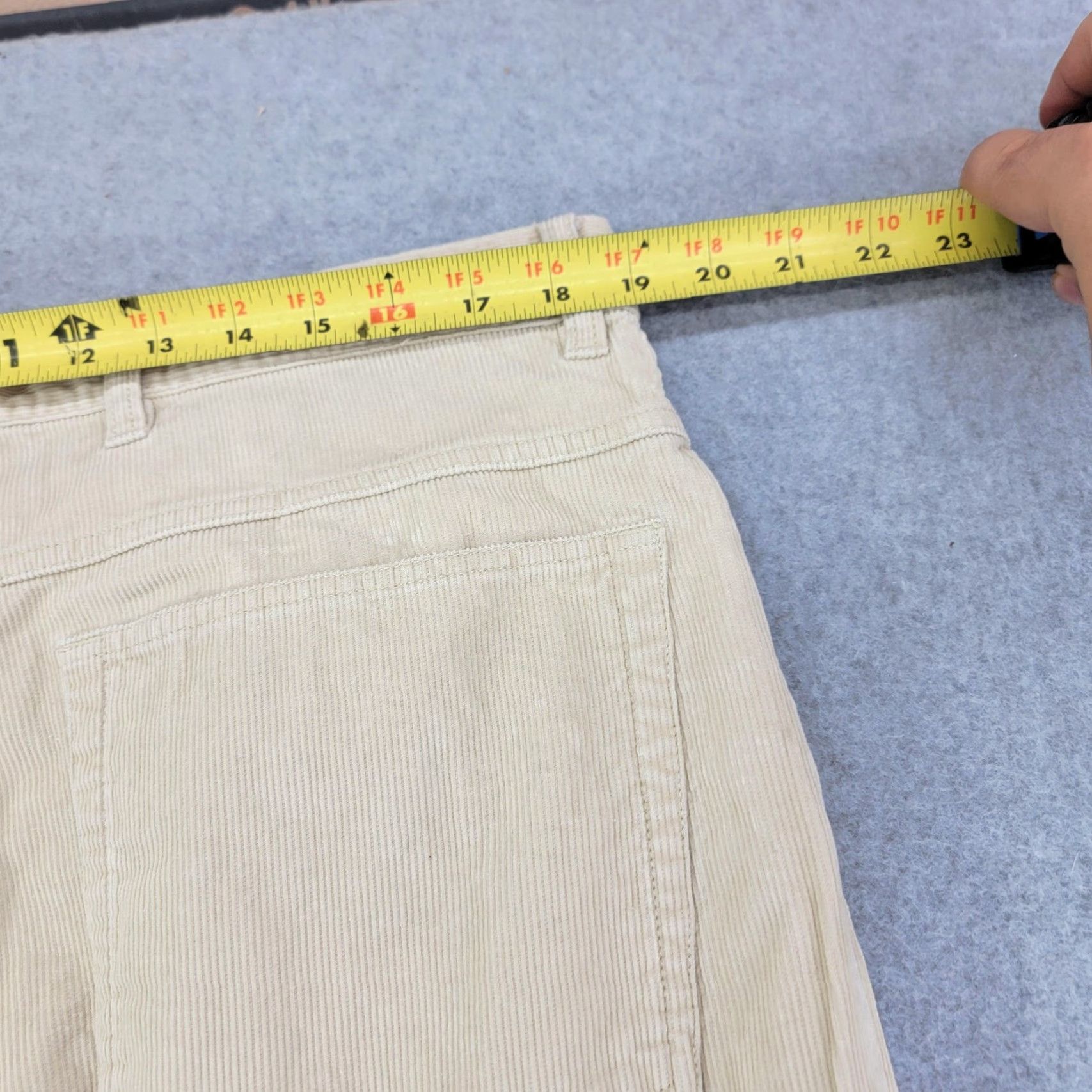 Timberland Timberland Pants Mens 38x30 Beige Corduroy Straight Leg 5-Pocket Casual Khakis Workwear Winter Mens Size US 38 / EU 54 - 7 Thumbnail