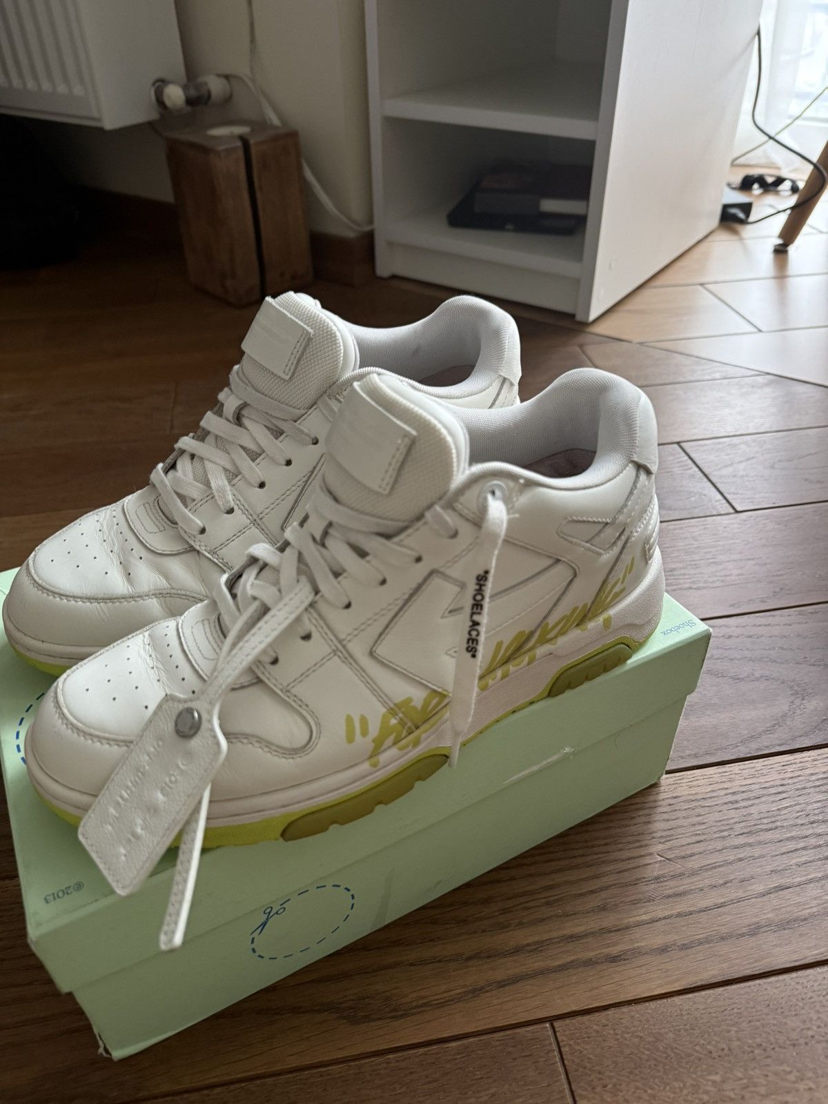 Off-White Off white out of office for walking Size US 9.5 / EU 42-43 - 5 Thumbnail