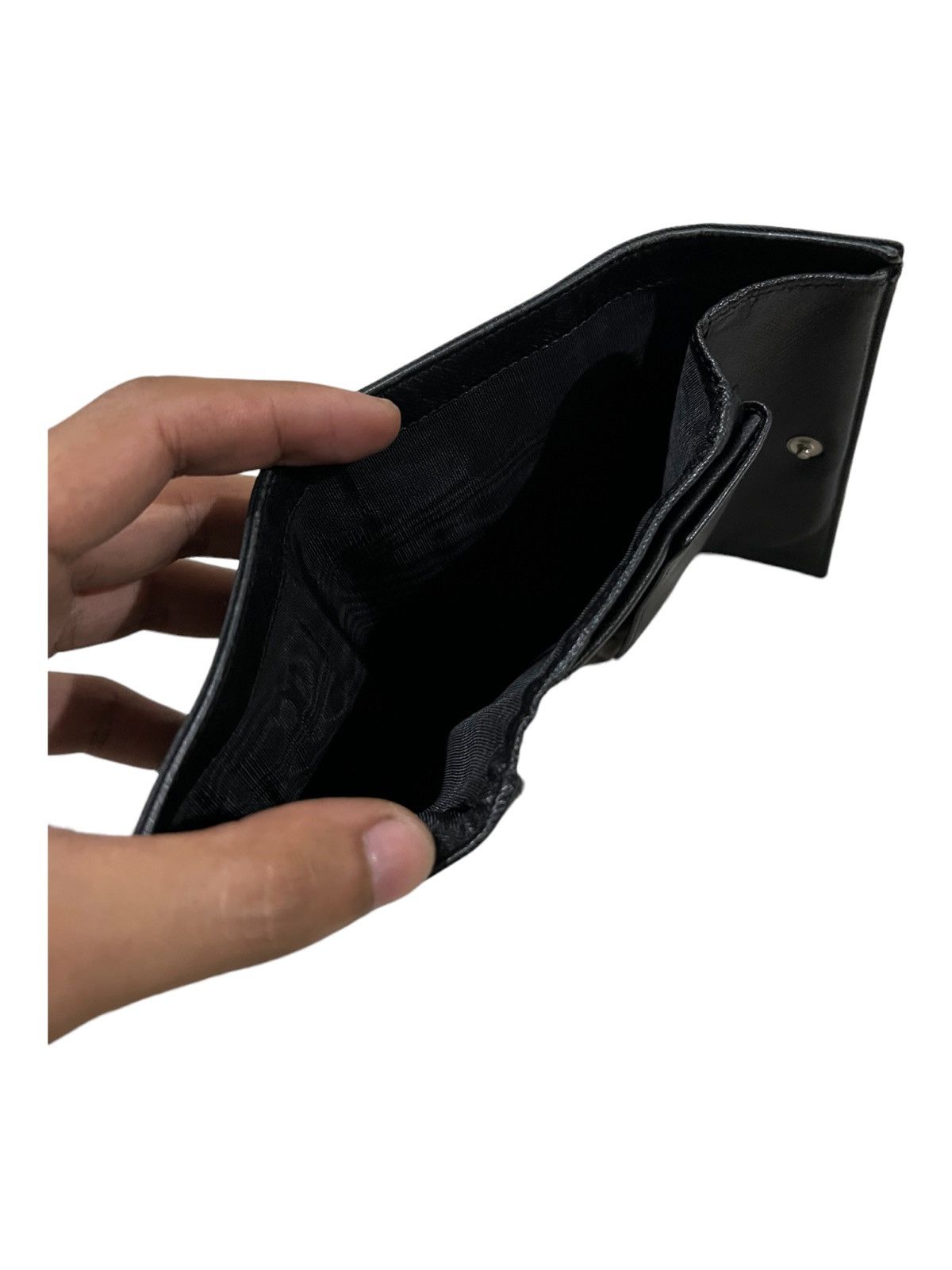 Prada Vintage Prada Tessuto Triangle Logo Plate Trifold Wallets Size ONE SIZE - 6 Thumbnail