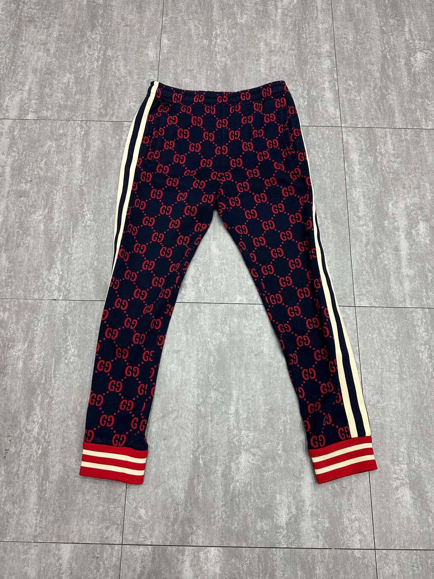 Gucci Gucci Sweatpants 28 Men Size US 28 / EU 44 - 1 Thumbnail