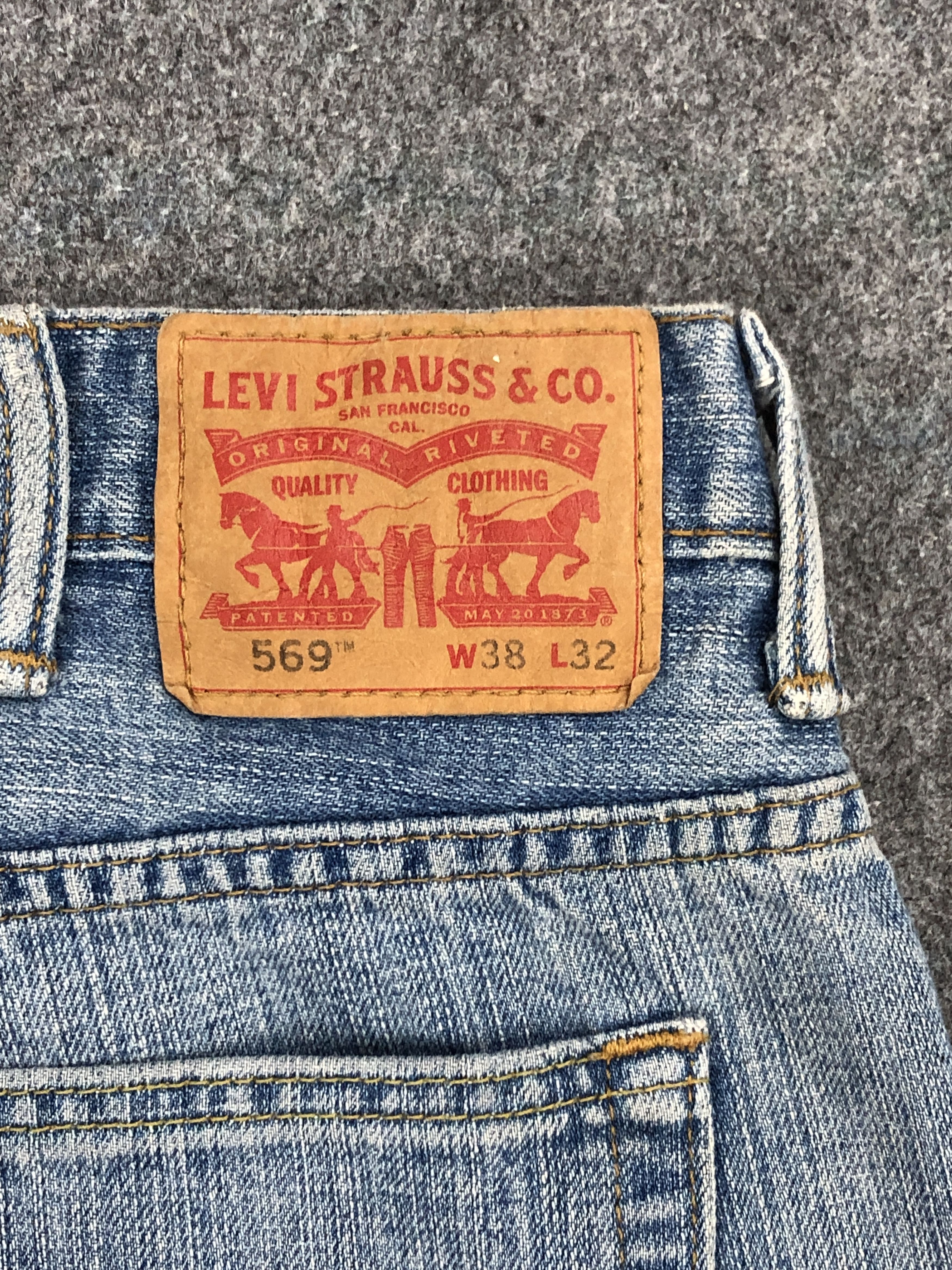 Levi's Vintage Levi's 569 Dirty Lightwash Denim Jeans DP2298 Size US 38 / EU 54 - 5 Thumbnail