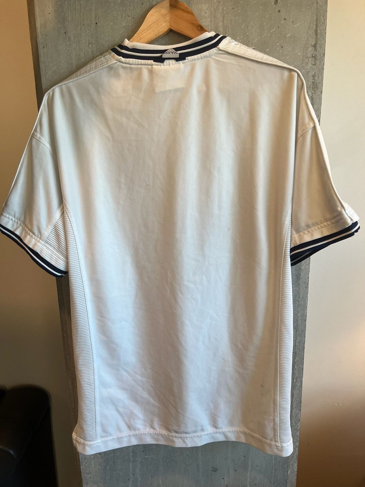 Umbro VINTAGE UMBRO ENGLAND JERSEY Size US L / EU 52-54 / 3 - 2 Thumbnail