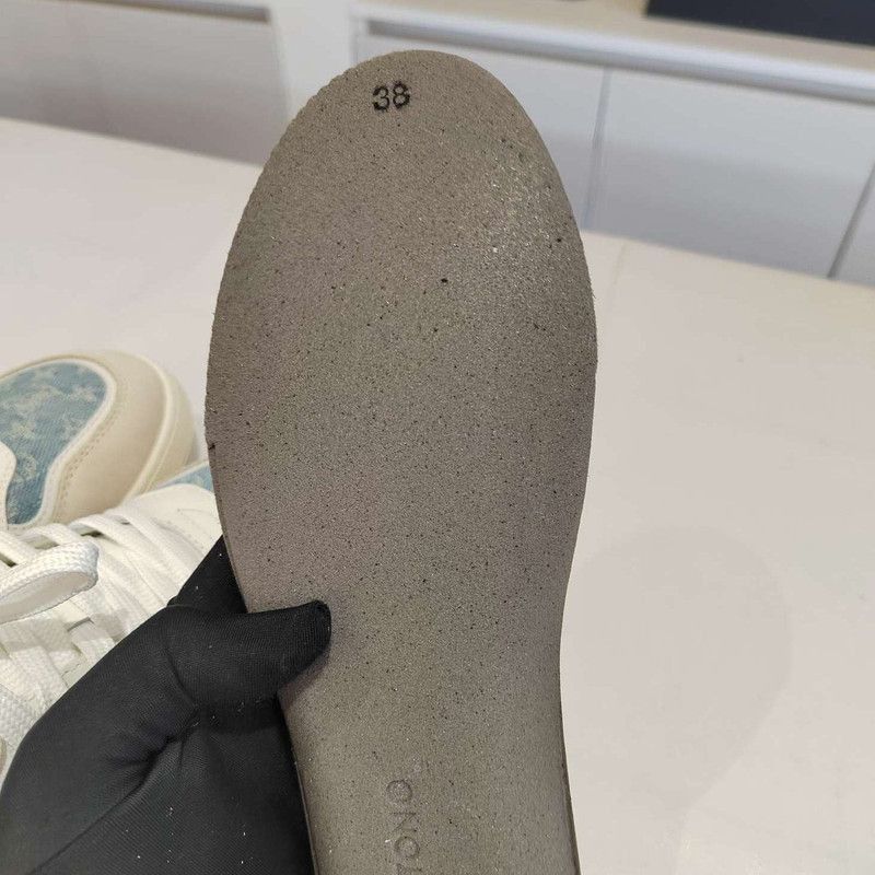 Louis Vuitton Louis Vuitton Stadium Denim Low-Top Sneakers -2505 Size US 7 / IT 37 - 8 Thumbnail