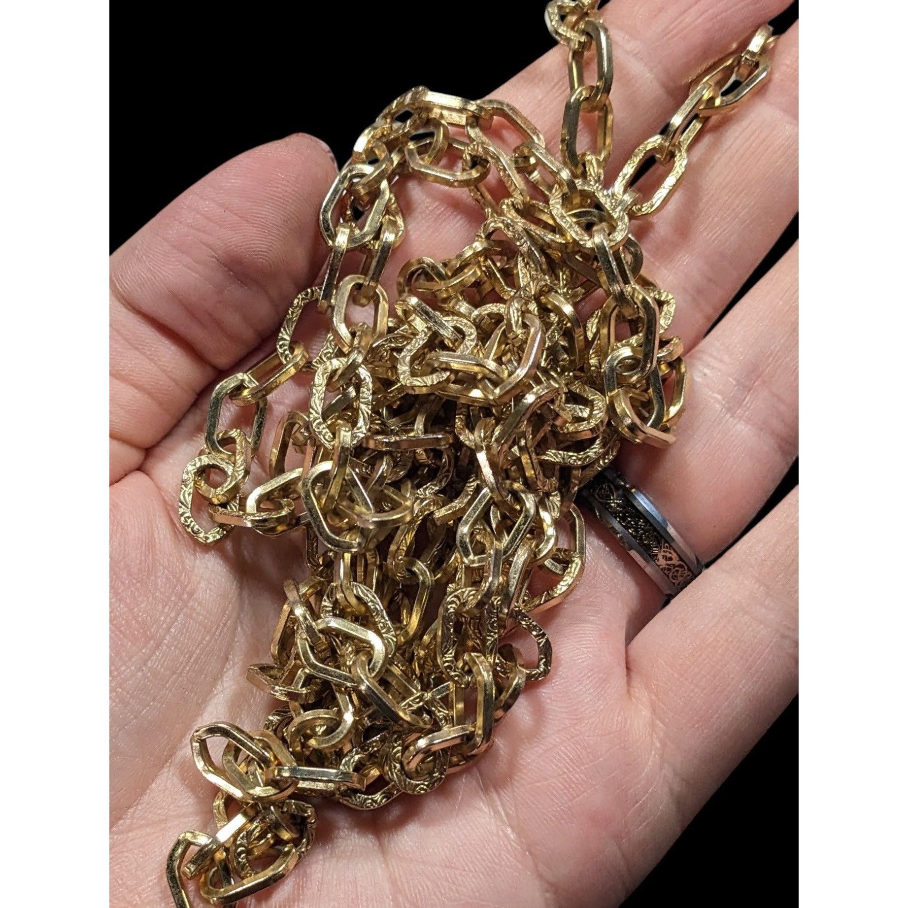 Other Vintage Floral Engraved Gold Tone Chain Necklace Size ONE SIZE - 6 Thumbnail