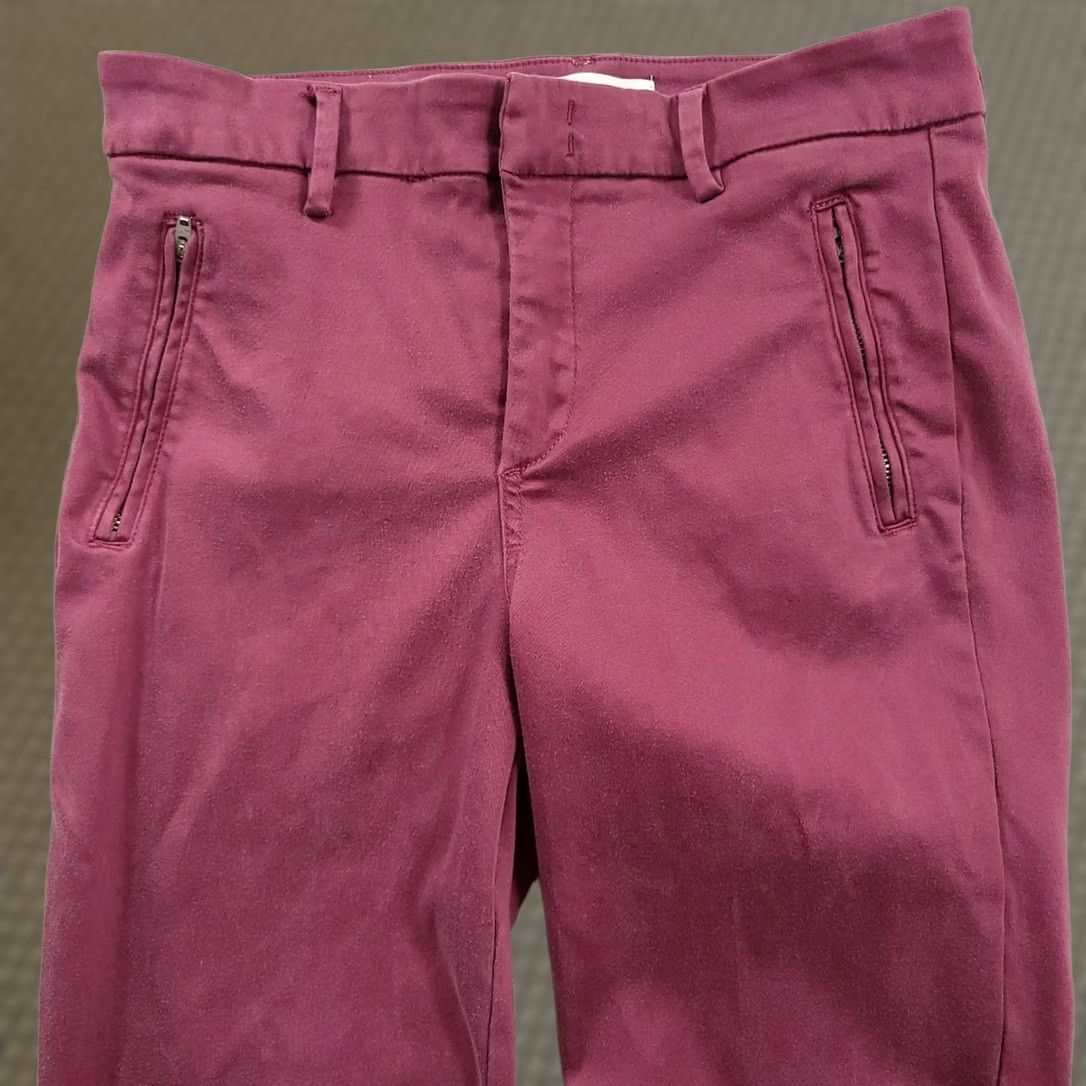 Vintage VINTAGE Level 99 Pants Women's 28 Purple Lyocell Blend Straight Leg Capri Zipper PHOTO Size 28" / US 6 / IT 42 - 1 Thumbnail