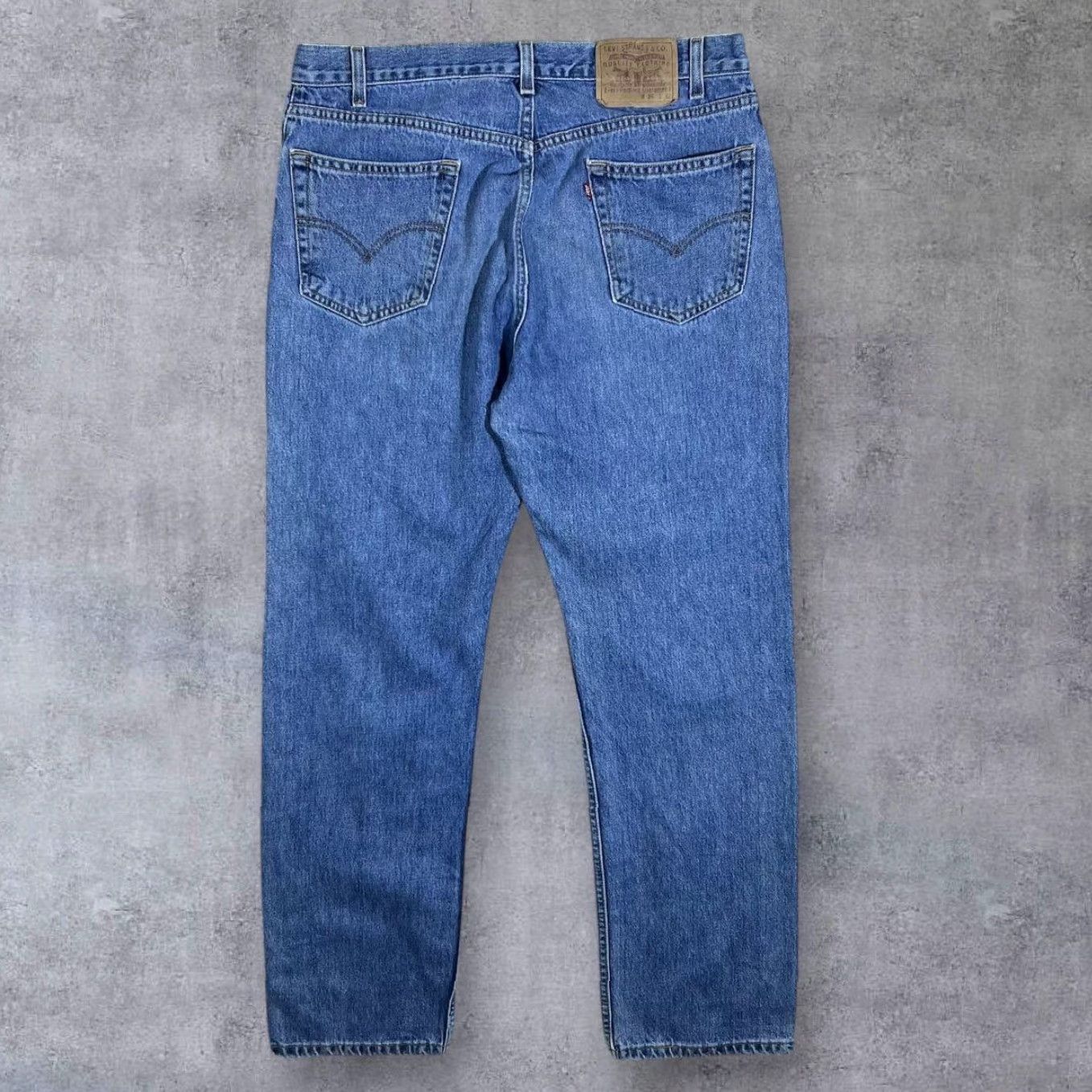 Levi's VINTAGE Levi's Red Tab Regular Straight Leg Distressed Blue Denim Jeans Mens W36 L32 Denim Jeans Distressed Size US 36 / EU 52 - 3 Thumbnail