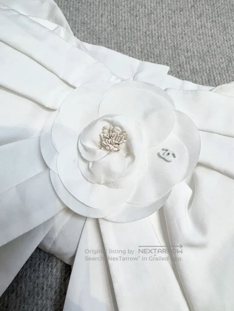 Chanel Chanel 20C white camelia bow suspender Size XS / US 0-2 / IT 36-38 - 5 Thumbnail
