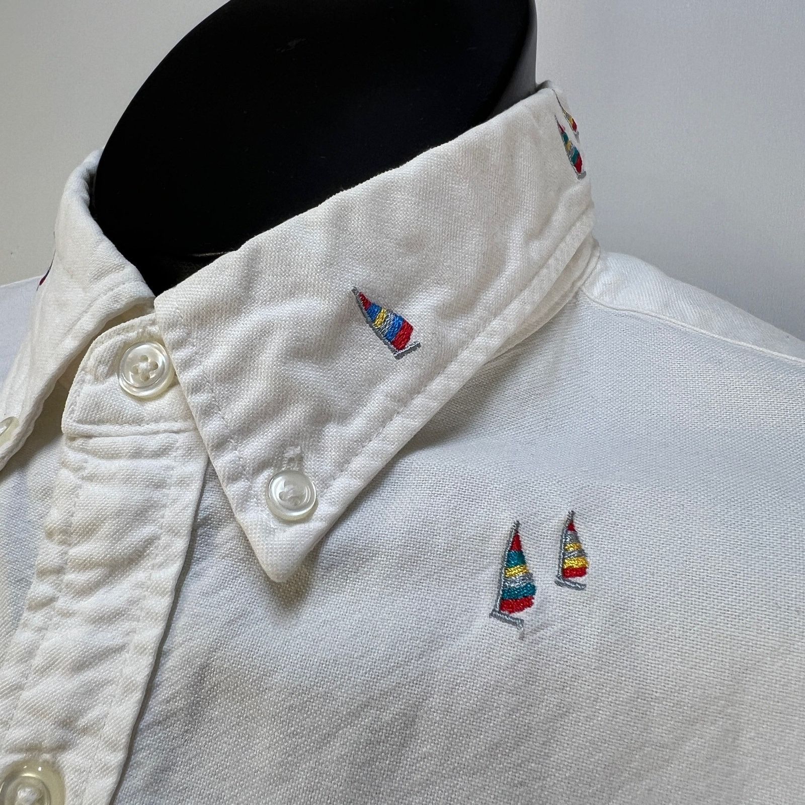 J.Crew J.Crew Oxford Embroidered Sailboat Button Down Slim Shirt Size US M / EU 48-50 / 2 - 4 Thumbnail