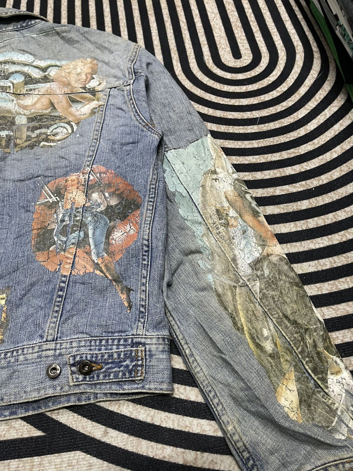 Dolce & Gabbana 2000s DOLCE & GABBANA PIN-UP PRINTED AMERICAN DENIM JACKET Size US M / EU 48-50 / 2 - 14 Thumbnail