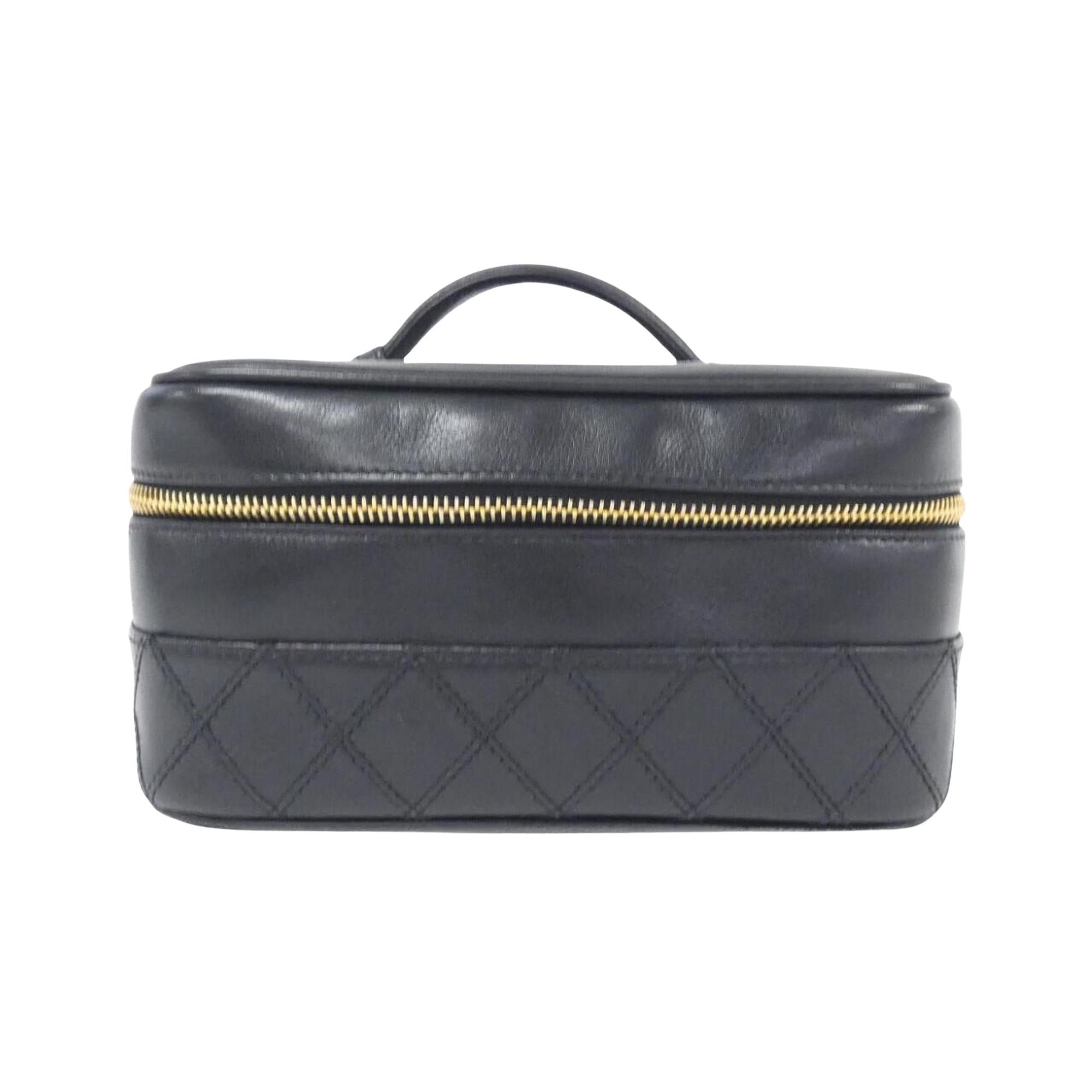 Chanel Chanel Vanity clutch Size ONE SIZE - 1 Thumbnail