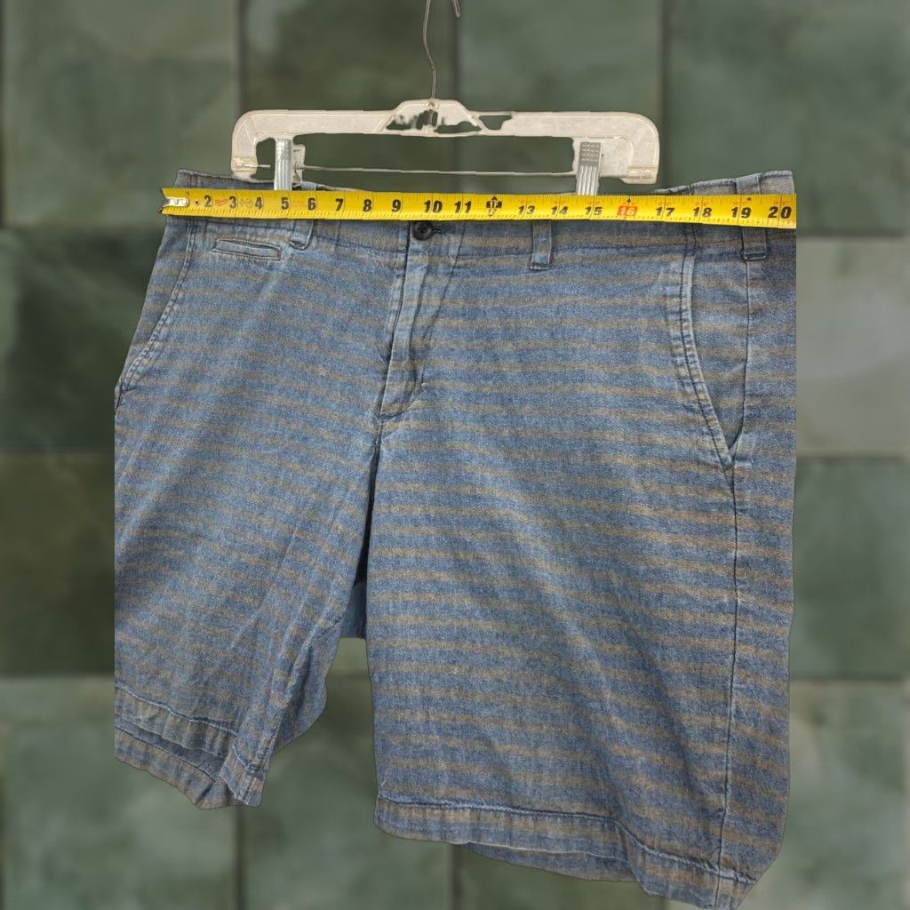 Gap Gap Lived in Shorts Mens 38 Flat Front Blue Size US 38 / EU 54 - 1 Thumbnail