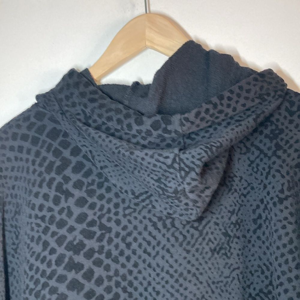 Rails Rails Nico Black Flocked Cobra Hoodie Womens Size L Pullover Size L / US 10 / IT 46 - 15 Thumbnail