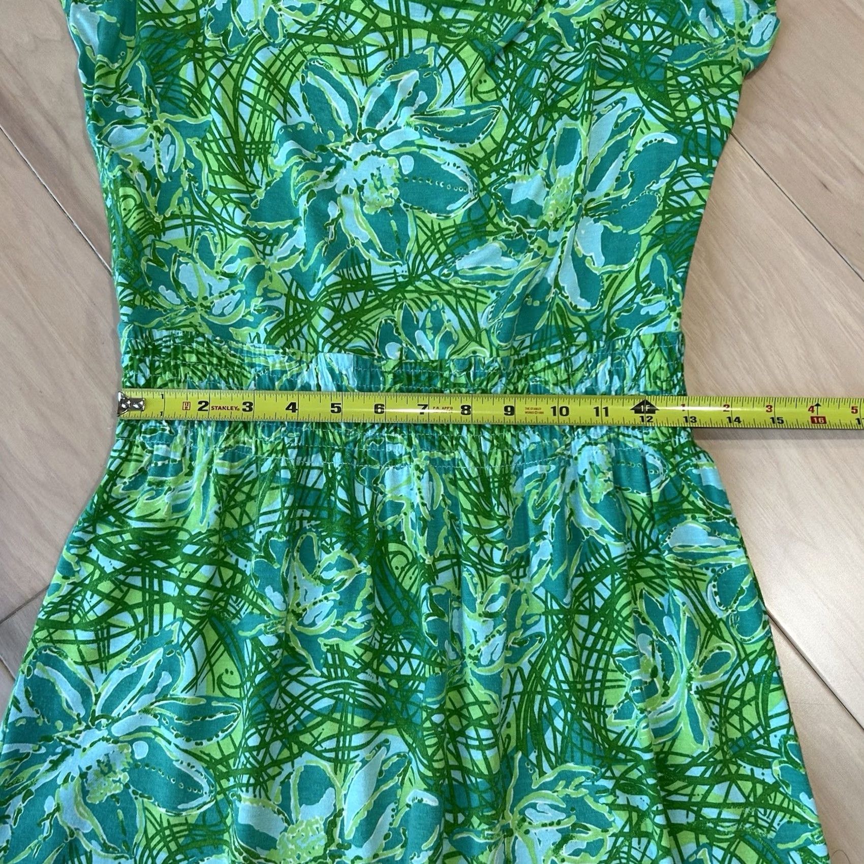 Lilly Pulitzer Lilly Pulitzer Daniella Green Stretch Dress Women’s Small Dress A-Line Sleeveless Floral Pattern Beach Tropical Spring Summer Fall Womens XL? Size S / US 4 / IT 40 - 5 Thumbnail
