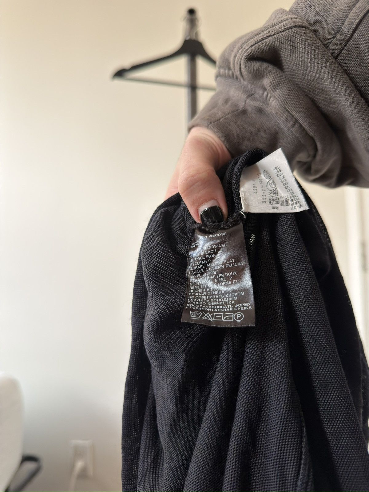 Ann Demeulemeester Drawstring Hem Long Hoodie Size US S / EU 44-46 / 1 - 5 Thumbnail