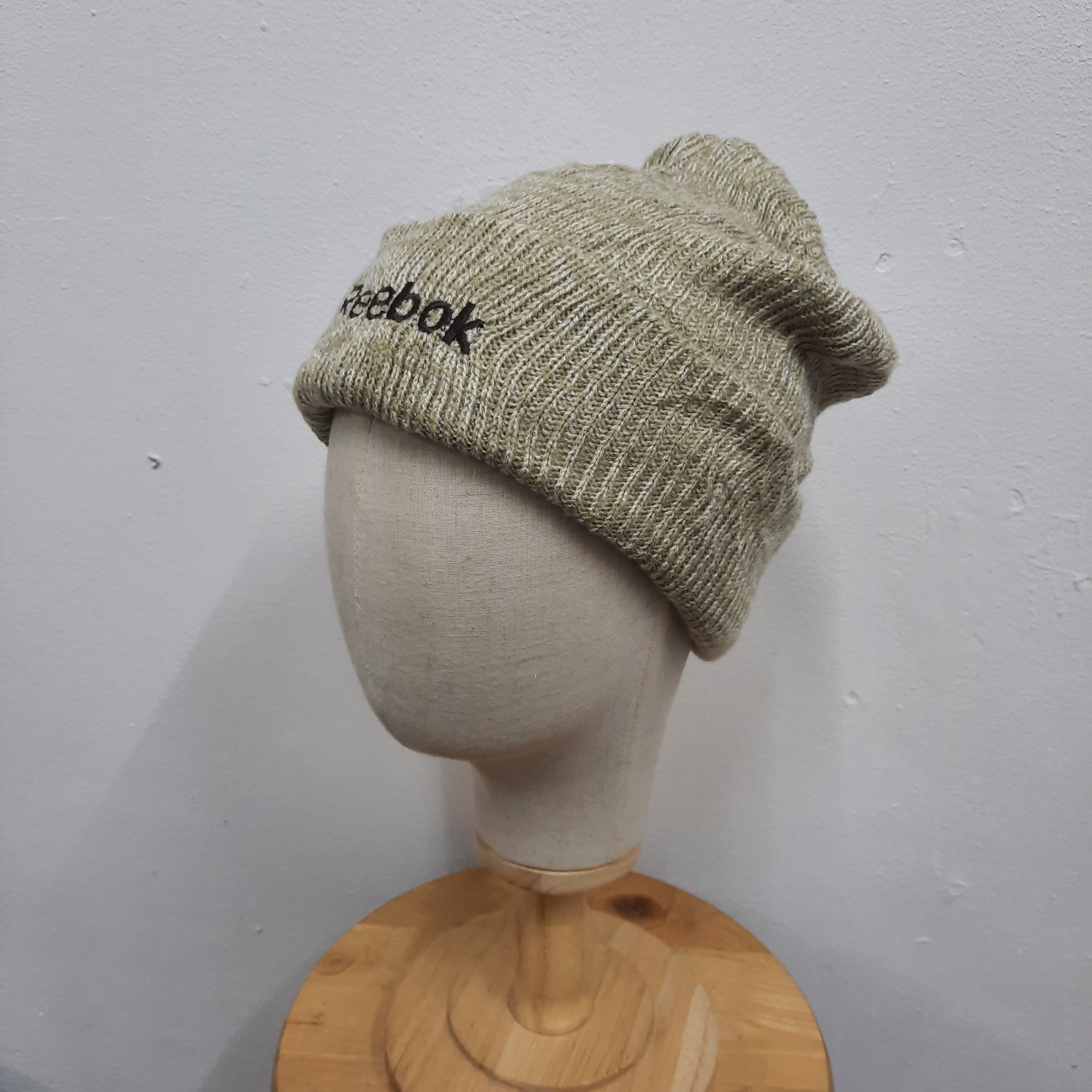 Reebok 🏔 Reebok spellout beanie hat Size ONE SIZE - 2 Thumbnail