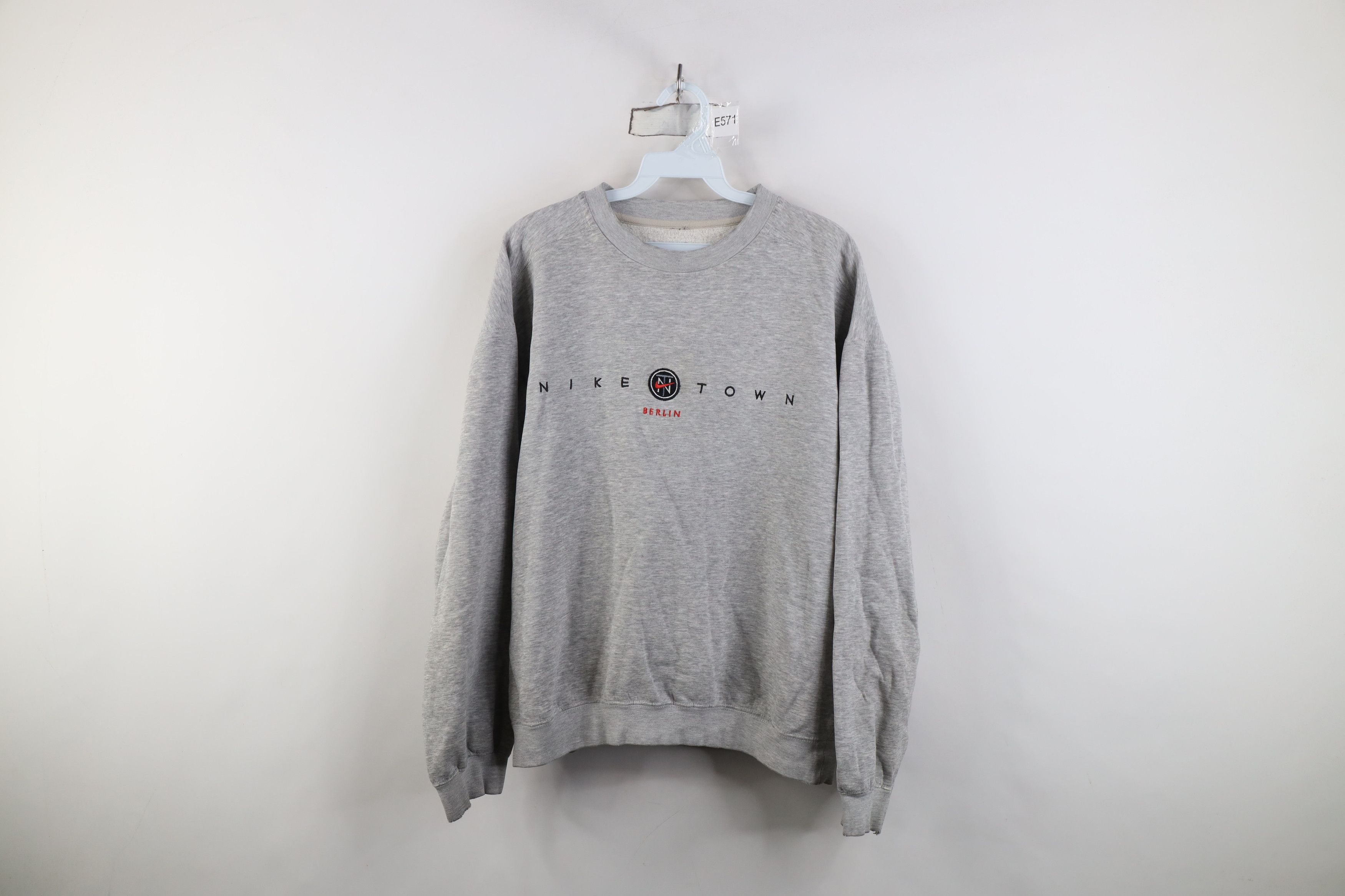 Nike Vintage 90s Nike Center Swoosh Nike Town Berlin Sweatshirt Size US M / EU 48-50 / 2 - 1 Thumbnail