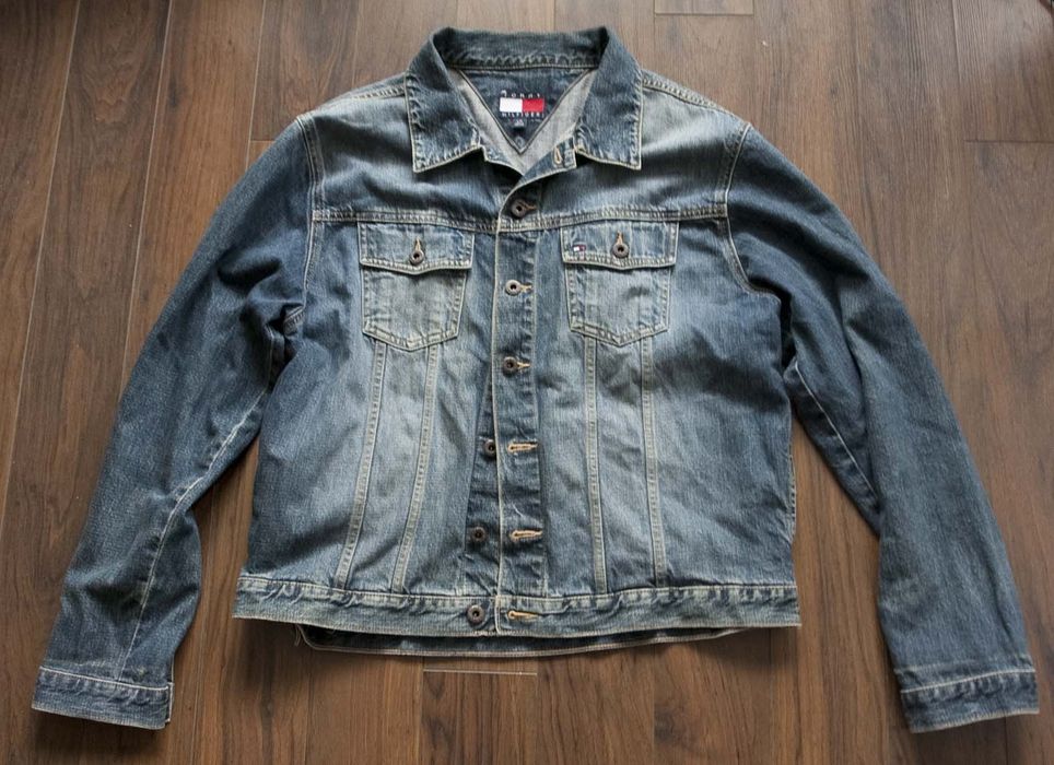 Vintage tommy cheap hilfiger denim jacket