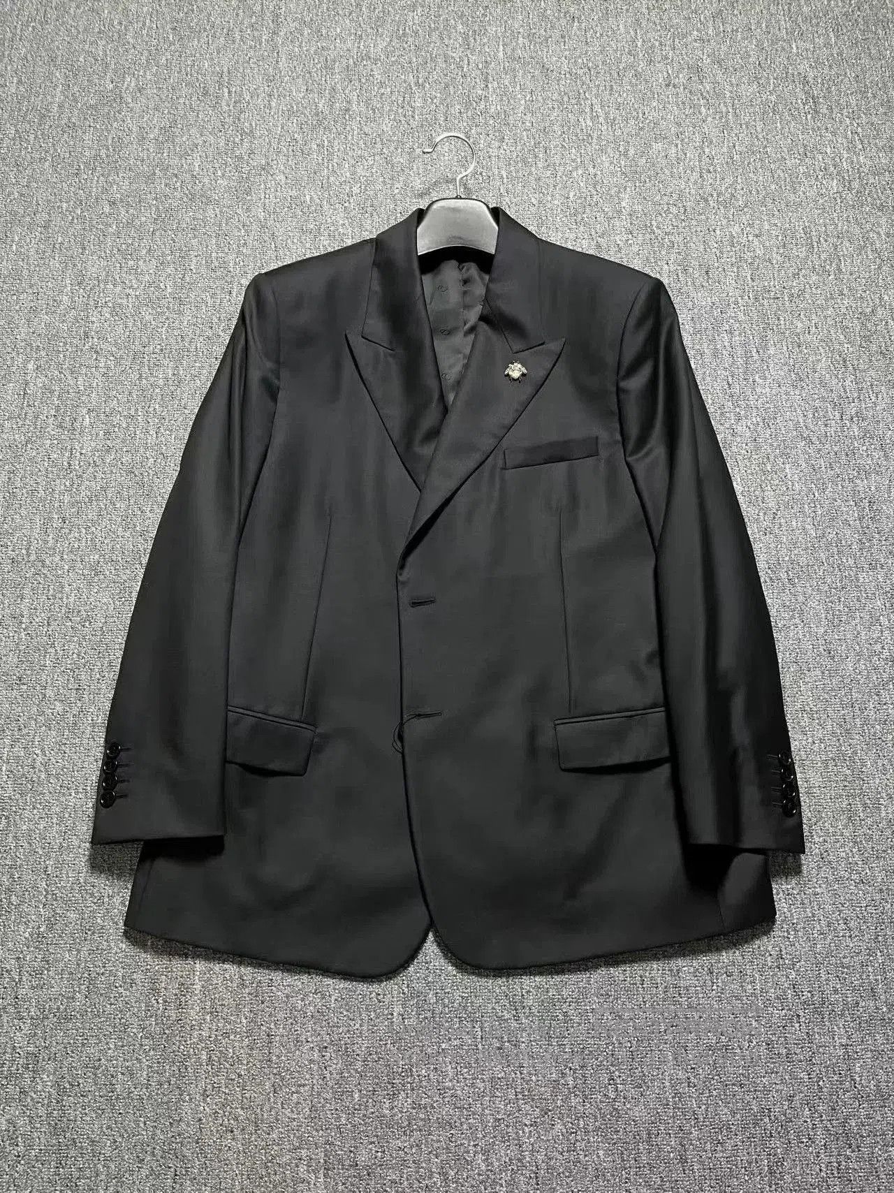 Dior Dior Black Wool Suit with Bee Brooch. Size US L / EU 52-54 / 3 - 1 Thumbnail
