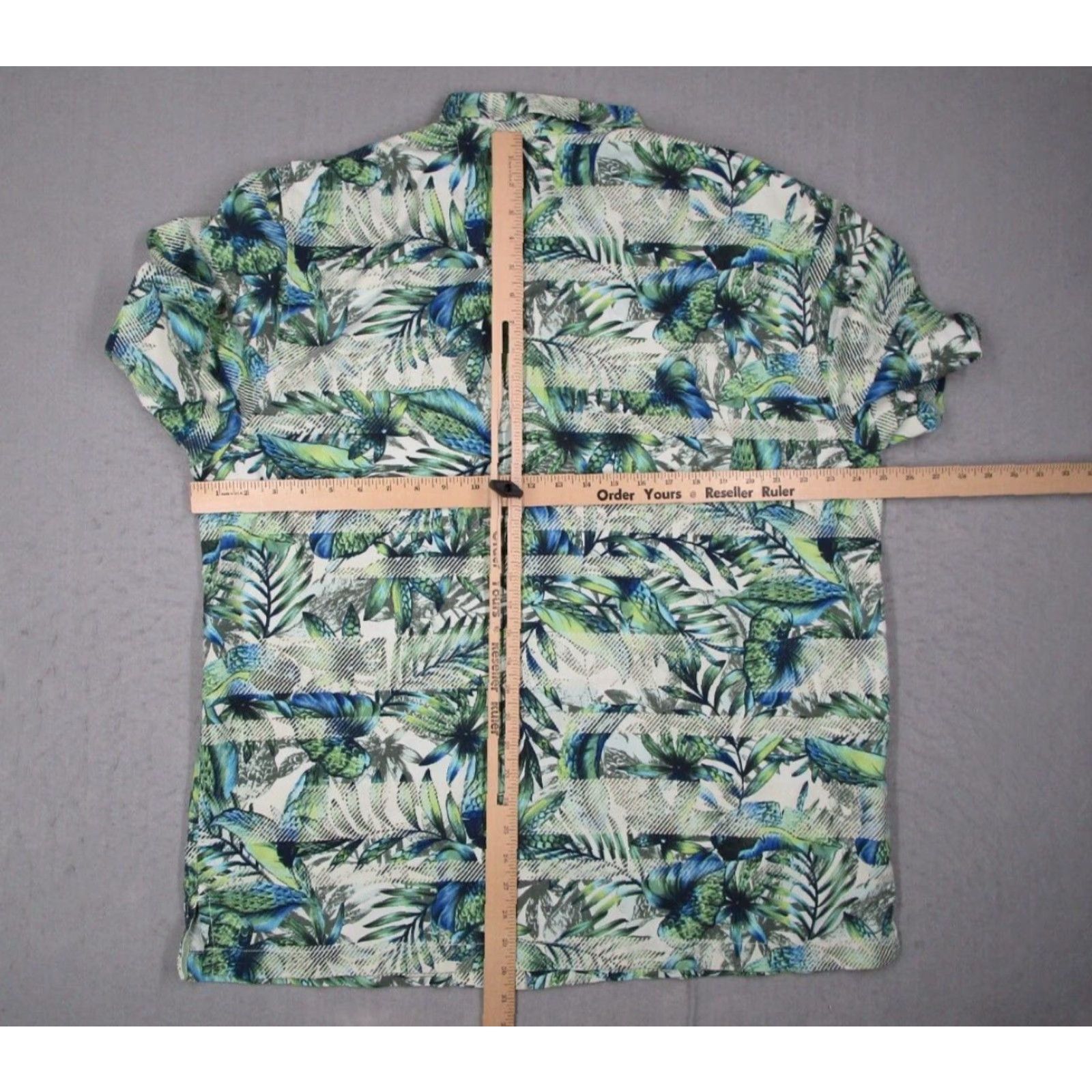 Tommy Bahama Tommy Bahama Shirt Mens XL Green Button Up Silk Coolmax Hawaiian Size US XL / EU 56 / 4 - 6 Thumbnail