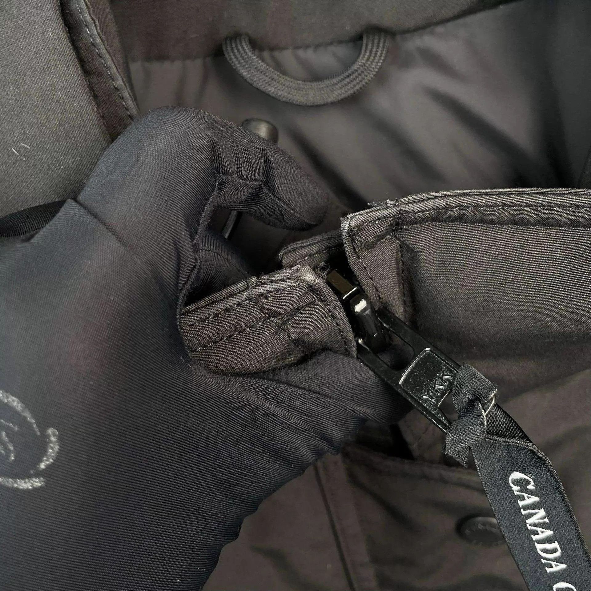 Canada Goose Canada Goose Down Jacket Size L / US 10 / IT 46 - 9 Thumbnail
