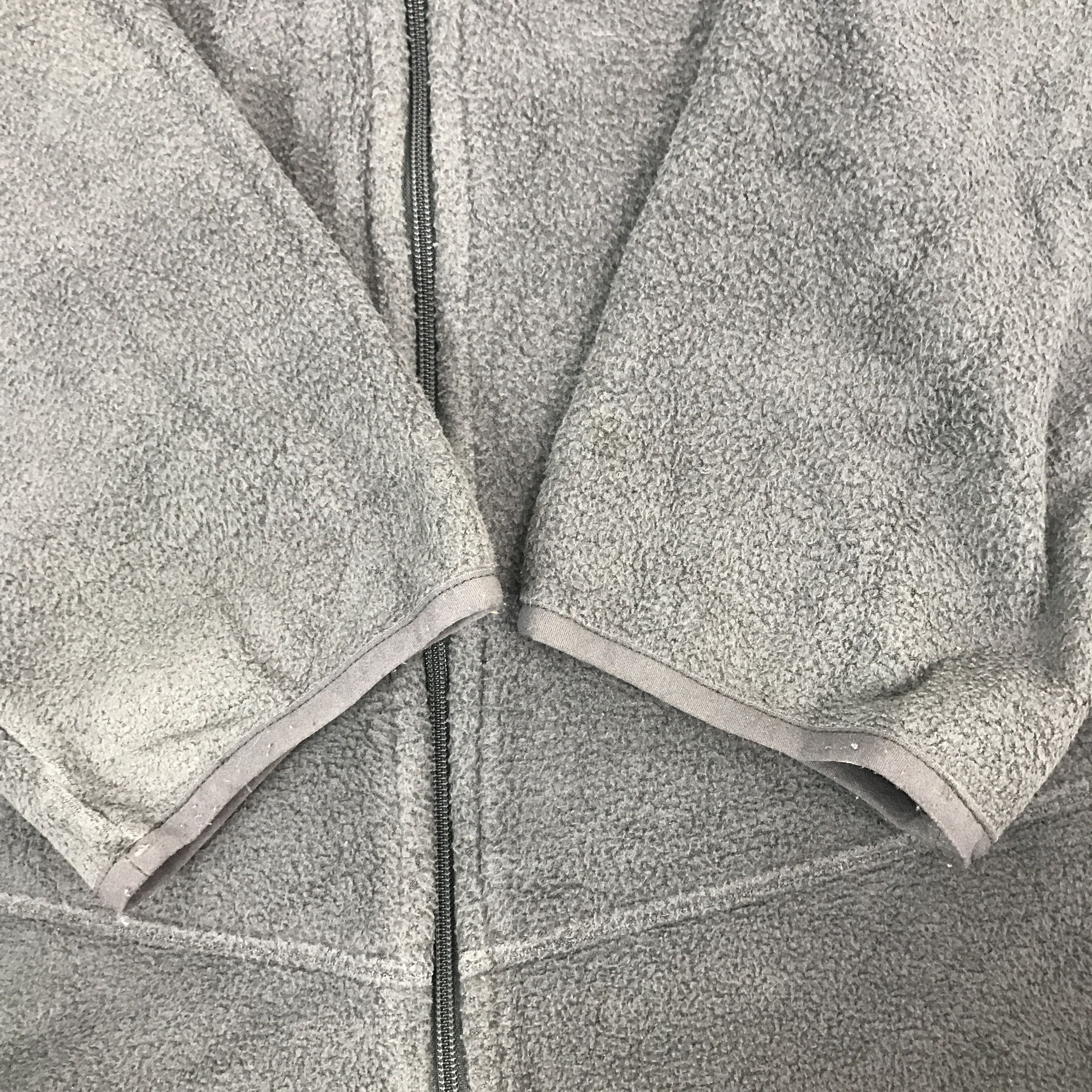 Montbell × Vintage Vintage Montbell outdoor fleece zipper Jacket Size US L / EU 52-54 / 3 - 8 Thumbnail