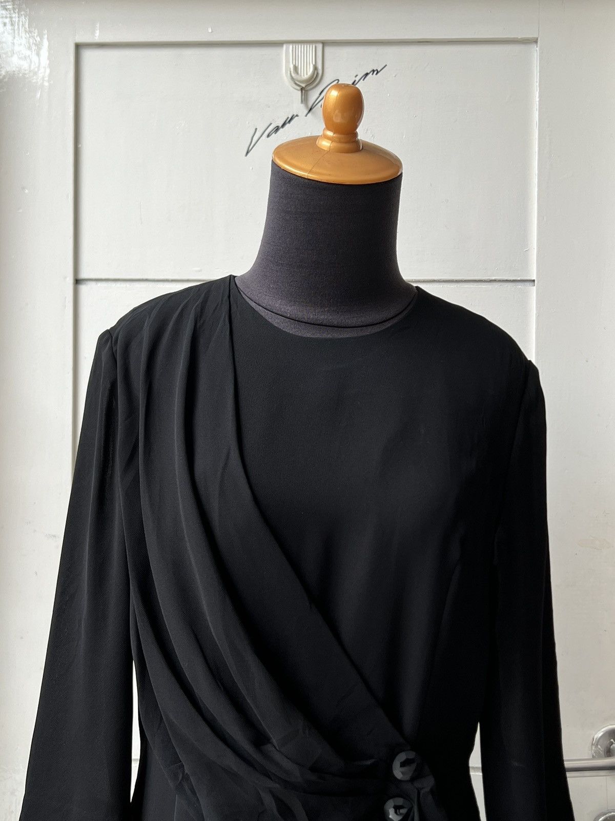 Givenchy Givenchy Hi Formal Black Dress Size XS / US 0-2 / IT 36-38 - 7 Thumbnail