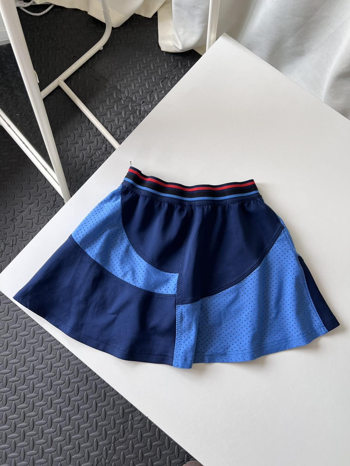 Stella McCartney Stella McCartney Blue Adidas Skirt Sz S Size 28" / US 6 / IT 42 - 4 Thumbnail