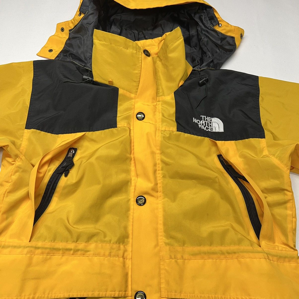 The North Face × Vintage The North Face Jacket Yellow Mountain Light Goretex Retro Size US S / EU 44-46 / 1 - 4 Thumbnail