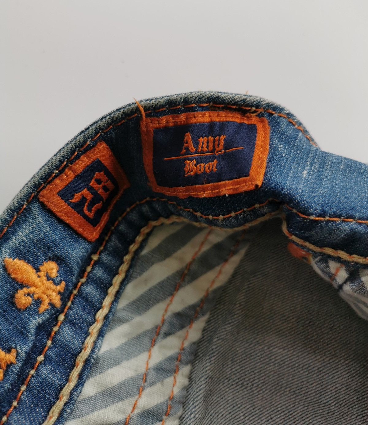 Rock Revival Amy Bootcut Rock Revival Jeans Size 28" / US 6 / IT 42 - 8 Thumbnail