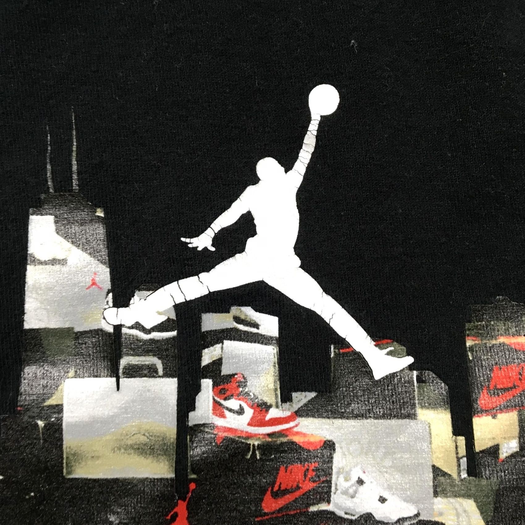 Jordan Brand Jordan Shirt Mens 2XL Black Jumpman City Skyline Graphic Basketball Tee Size US XXL / EU 58 / 5 - 4 Thumbnail
