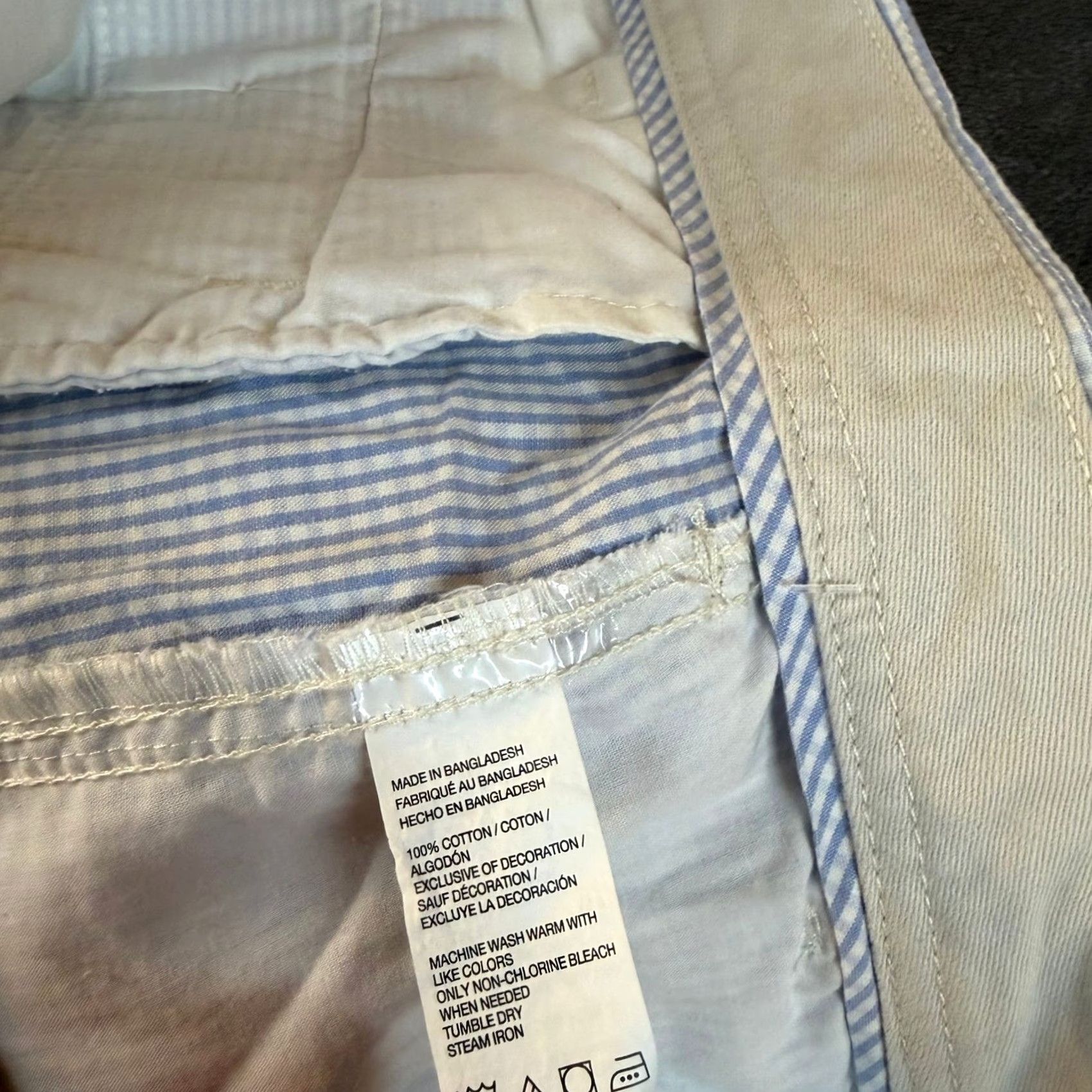 Izod IZOD Luxury Sport Shorts Mens Size 42 Blue White Riviera Plaid Flat Front NWT Size US 42 / EU 58 - 6 Thumbnail