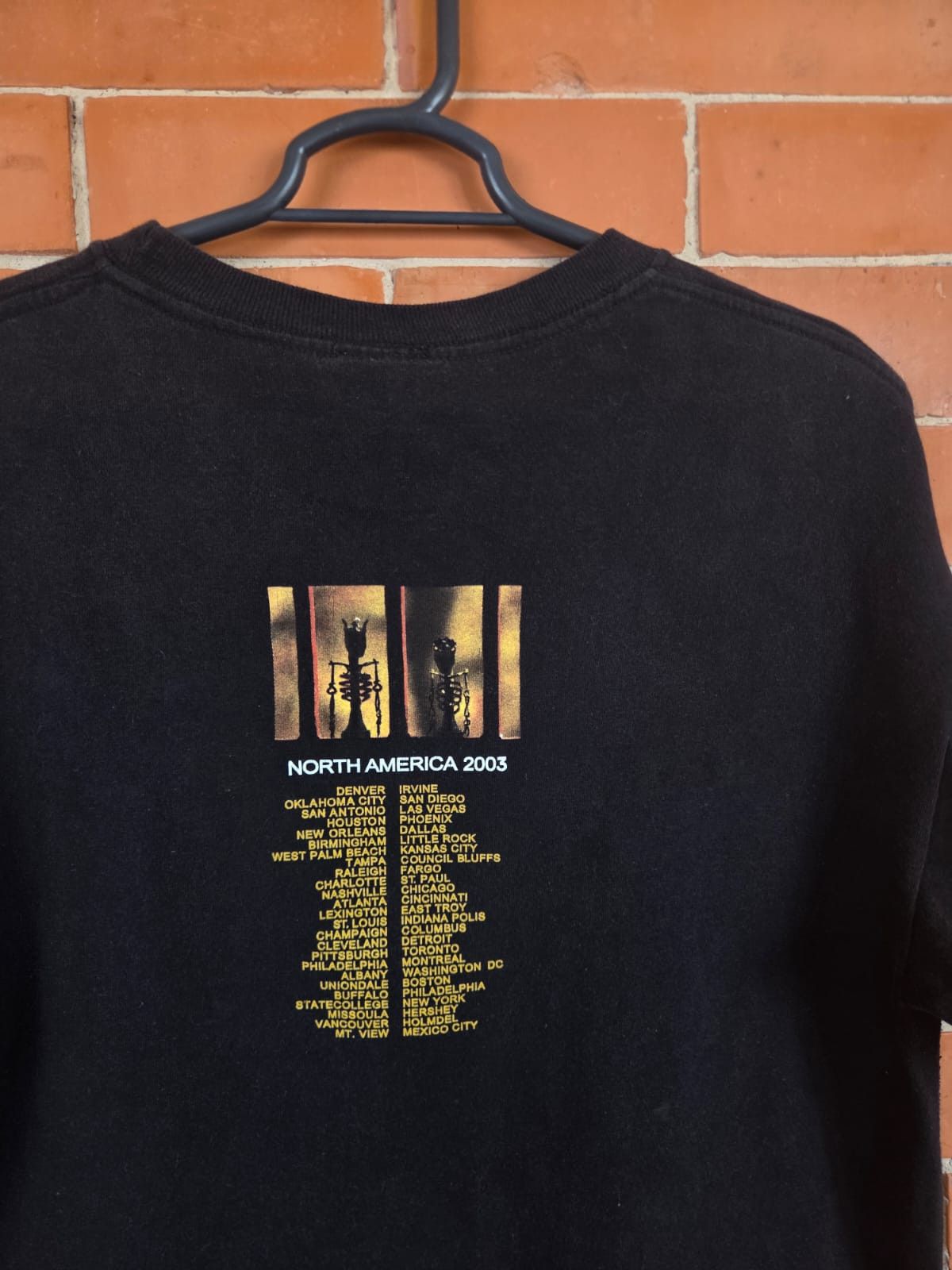 Band Tees 2003 Pearl Jam North America Tour Size US M / EU 48-50 / 2 - 6 Thumbnail