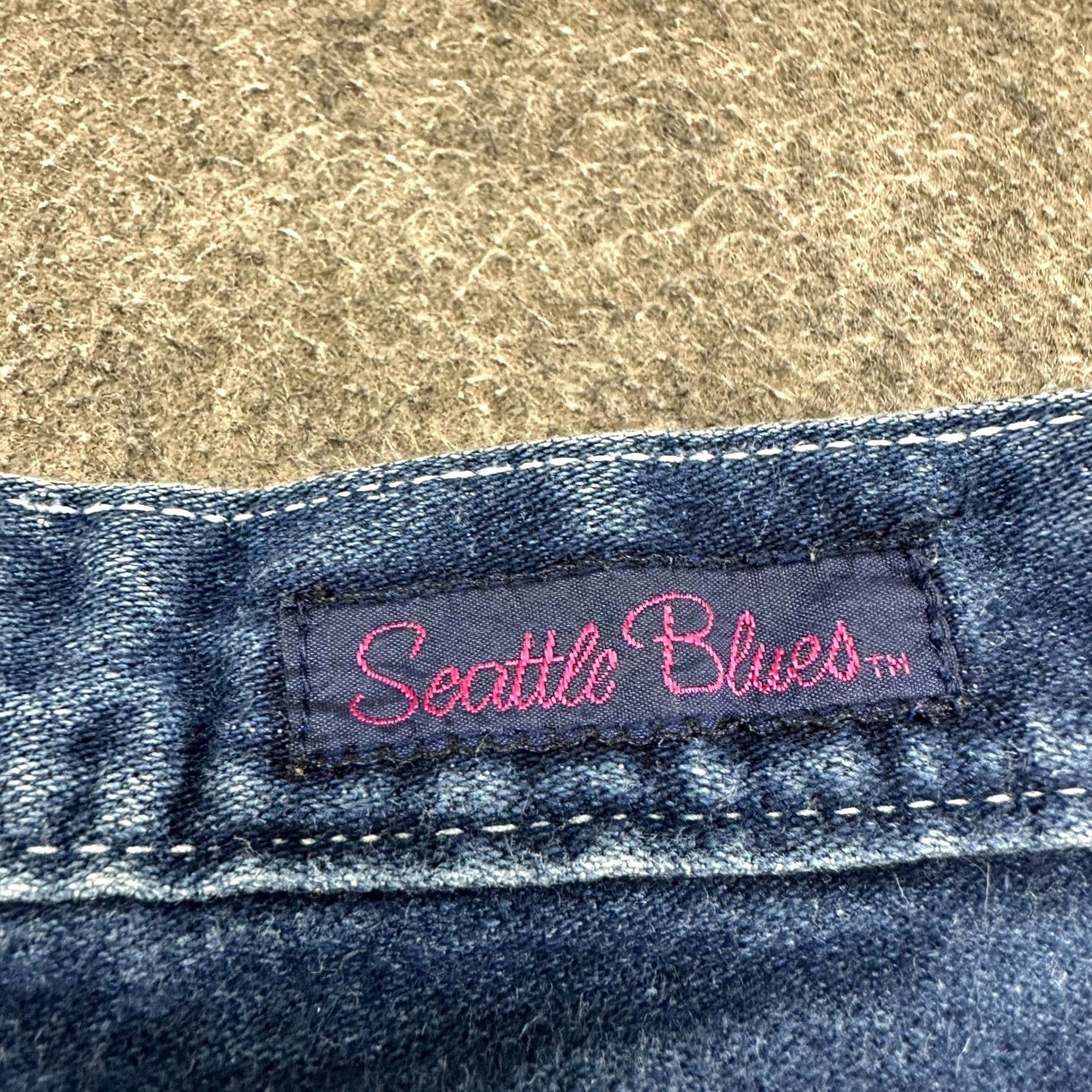 Vintage VINTAGE Seattle Blues Jeans Womens 11 Blue High Waisted Dark Wash Cowgirl 90s Jeans Mens? Size 26" / US 2 / IT 38 - 7 Thumbnail