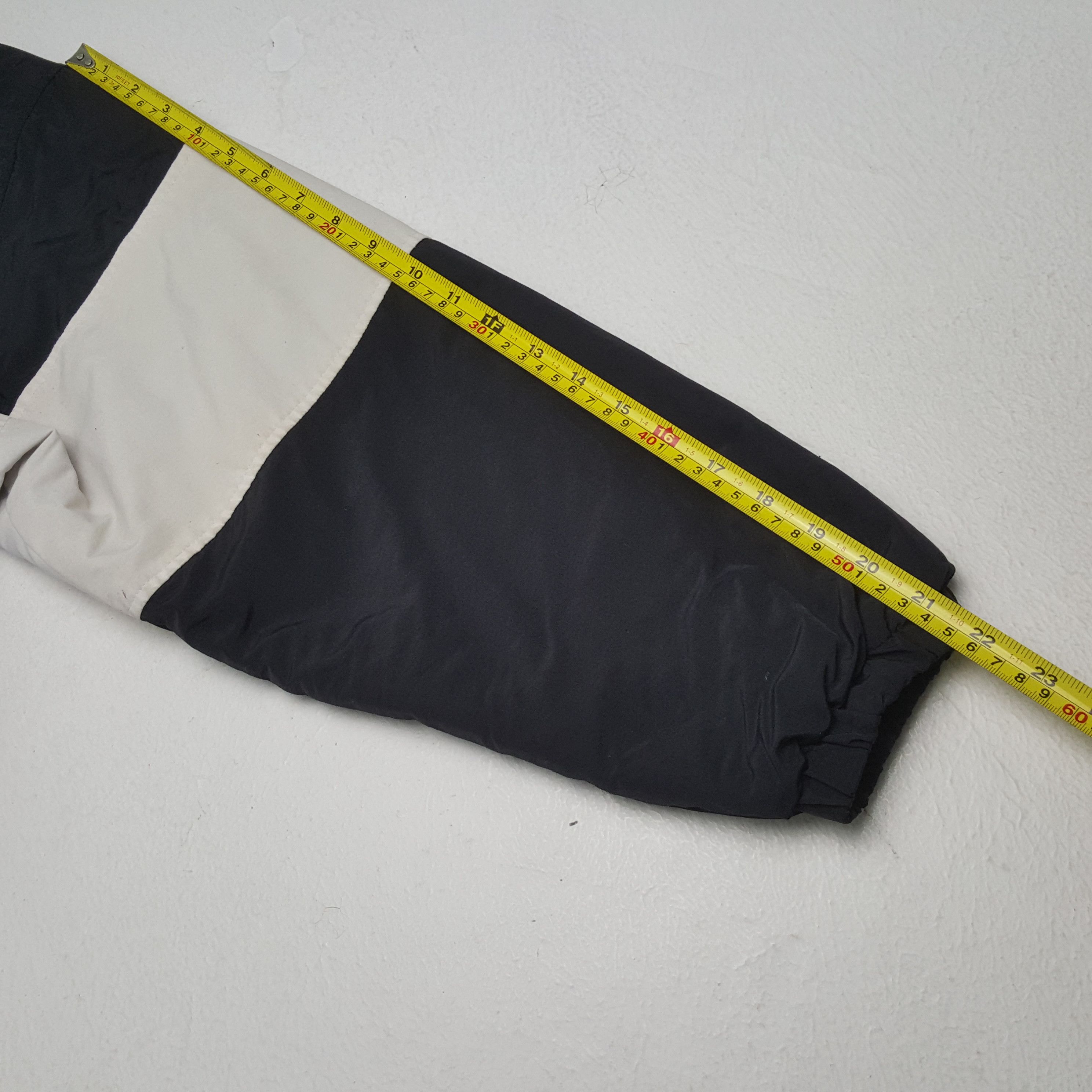 Vintage UNIVERSITY OF CALIRFONIA Jacket Streetwear Style Size US XL / EU 56 / 4 - 9 Thumbnail