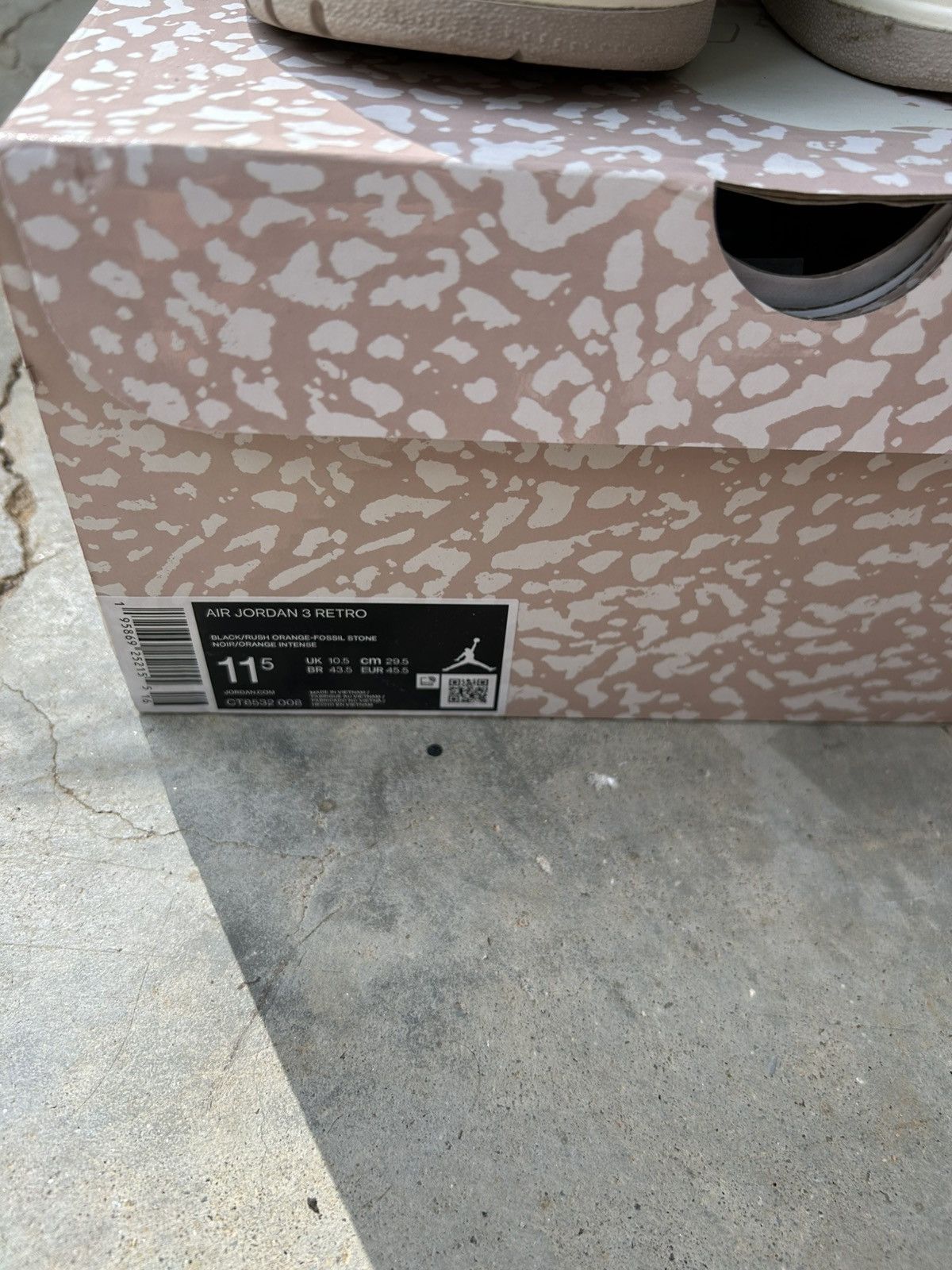Jordan Brand Jordan 3 “desert elephant” Size US 11.5 / EU 44-45 - 6 Thumbnail