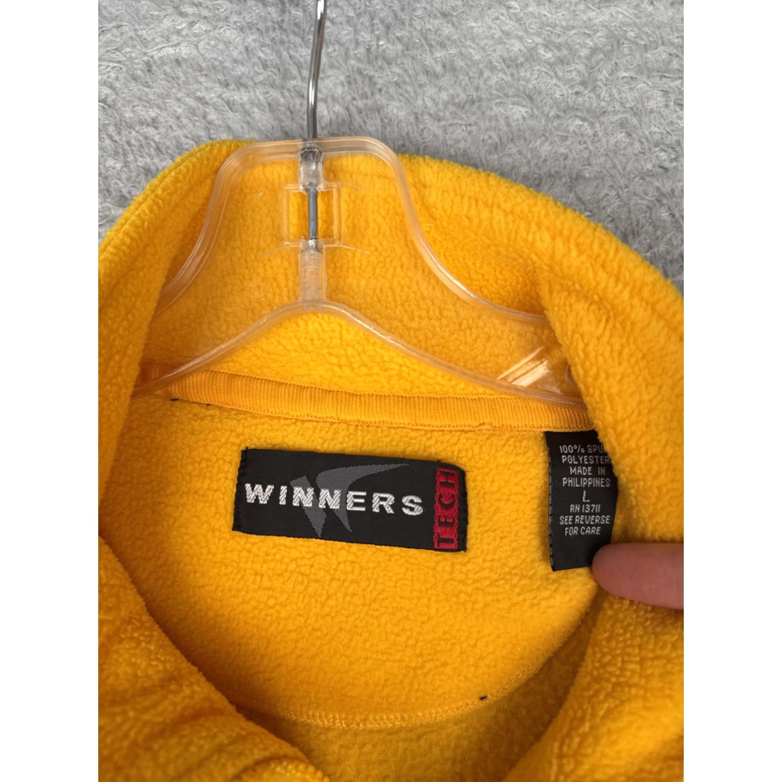 Vintage Winners Tech Vest Mens L Yellow Fleece Full Zip Sleeveless Outdoor Casual Clothing Size US L / EU 52-54 / 3 - 6 Thumbnail