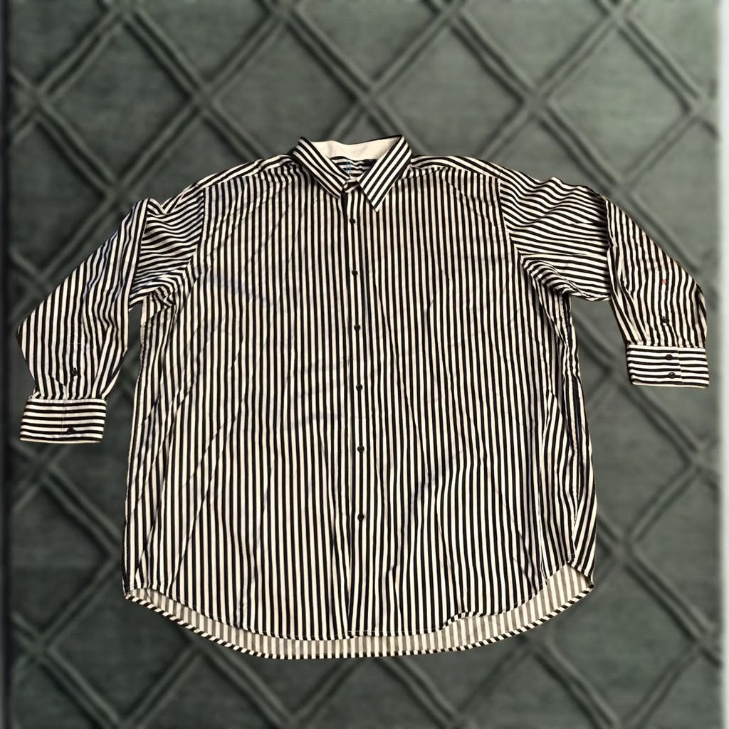 Robert Graham Robert Graham Stripe Button L/S Embroidered Cuff Men’s Sz 4XL blue white 1289 Size US XXL / EU 58 / 5 - 1 Thumbnail