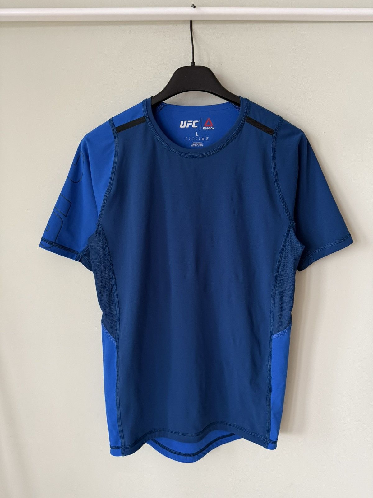 Reebok 2015 UFC Reebok Training speedwick tshirt Size US L / EU 52-54 / 3 - 1 Thumbnail